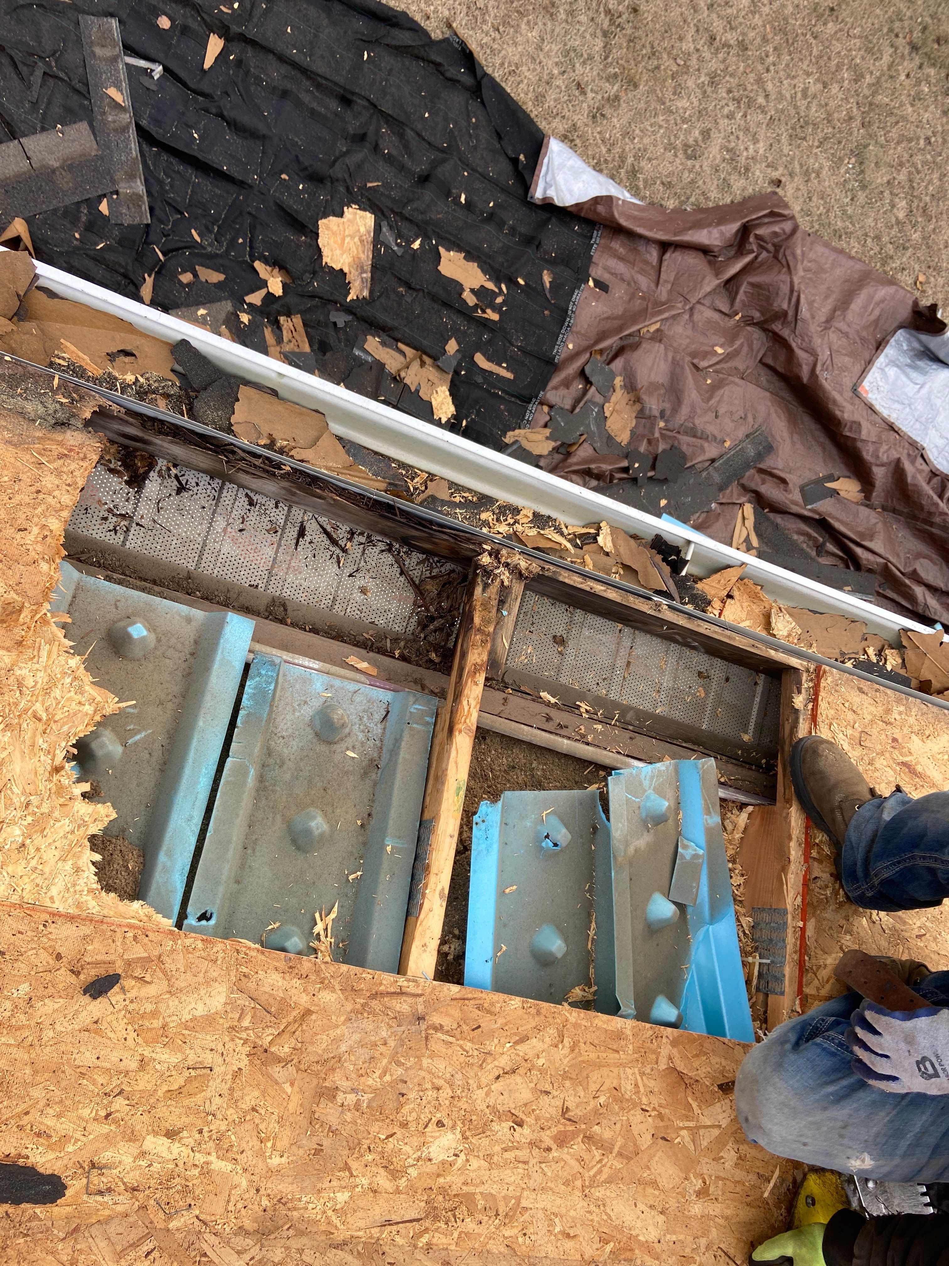 Roof Replacement using CertainTeed Landmark by 180 Contractors