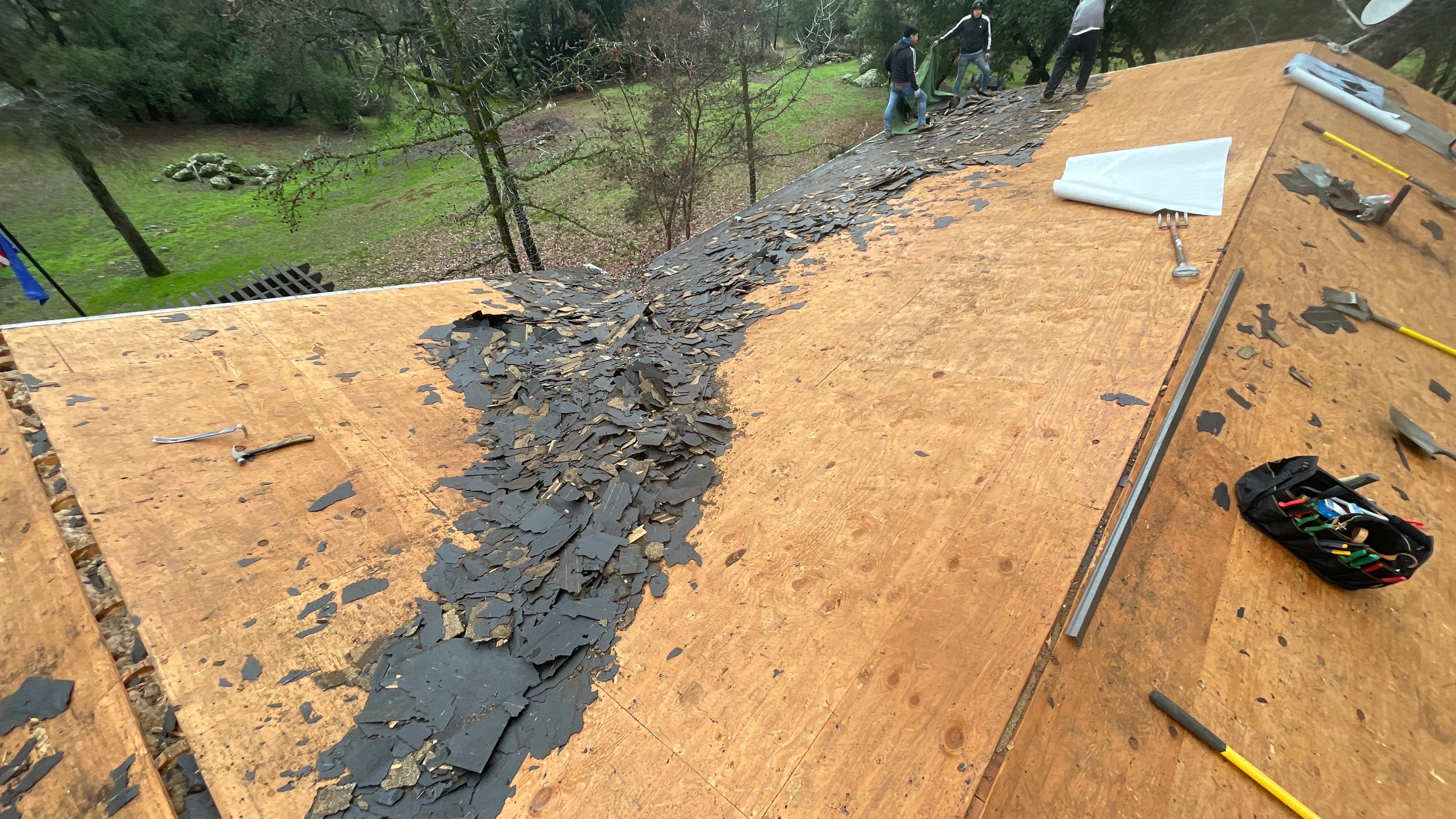 Residential Roofing Installation using Owens Corning Roofing Shingles by Byers Enterprises 