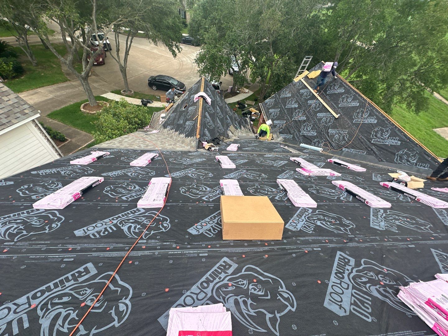 Residential Roofing Installation using Owen's Corning Duration (Lifetime) Shingles by Roof Repair Company