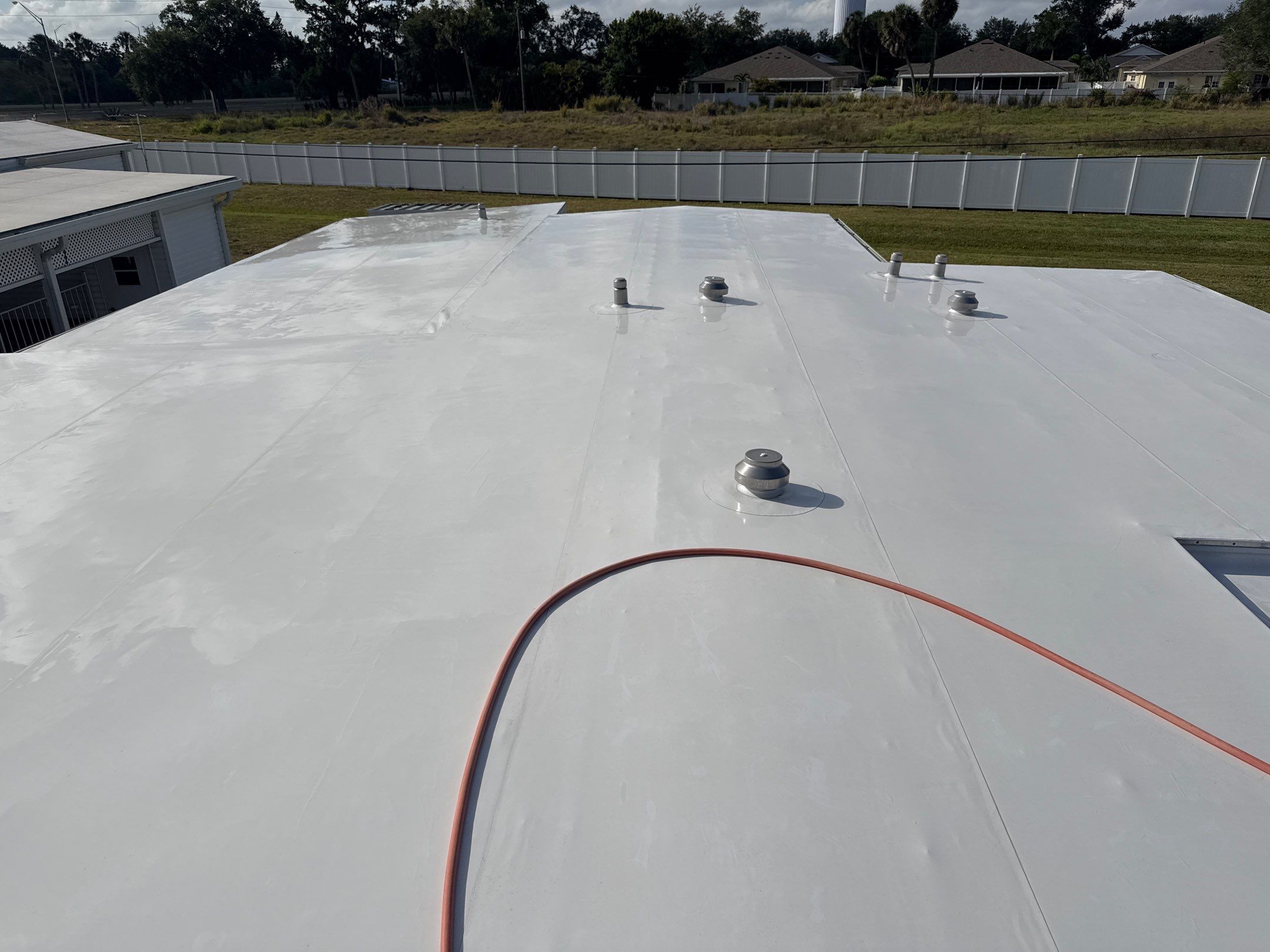 Mobile Home Soft Wash & TPO Roof Cleaning in Leisure Lake Mobile Home Park – Palmetto, FL by Sunshine AquaWash