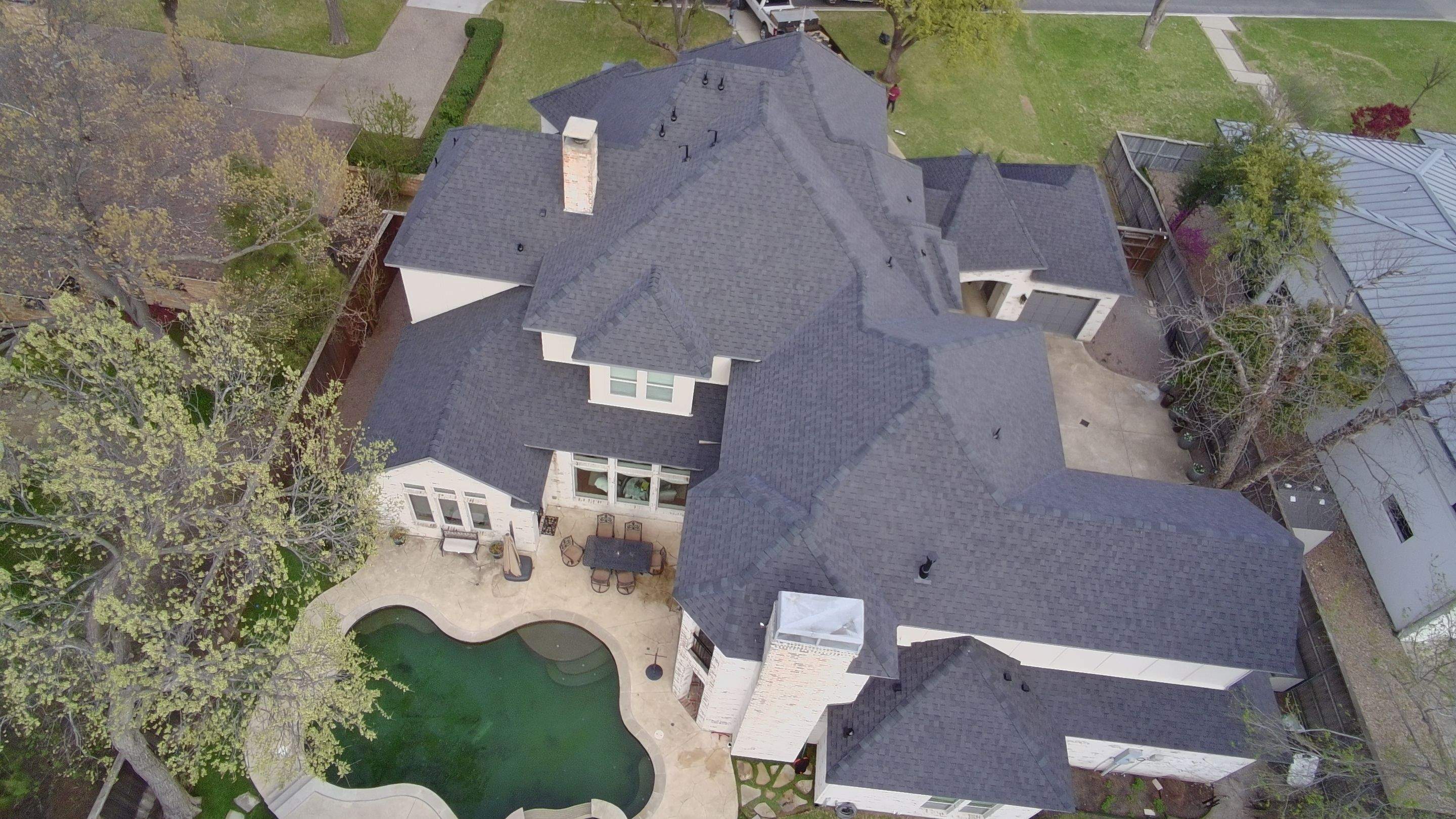 Project in Dallas by Armor Roofing | Exteriors