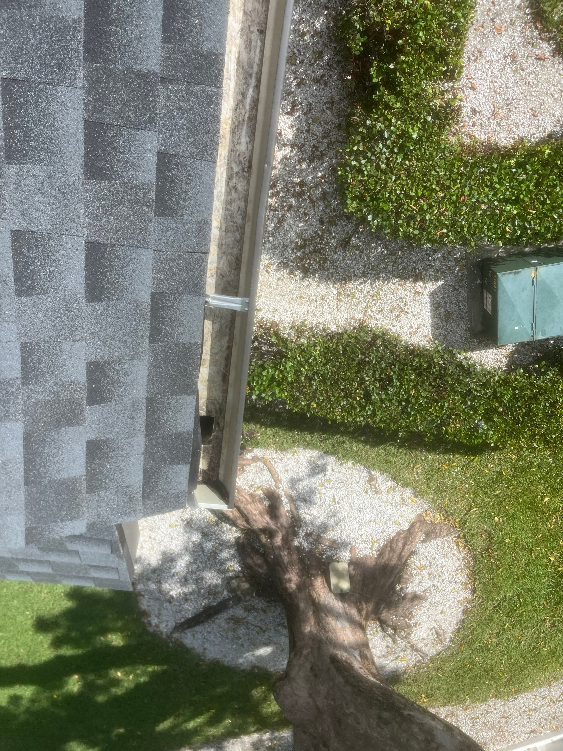 Professional Gutter Cleaning in Fort Myers FL by Gutter Professors