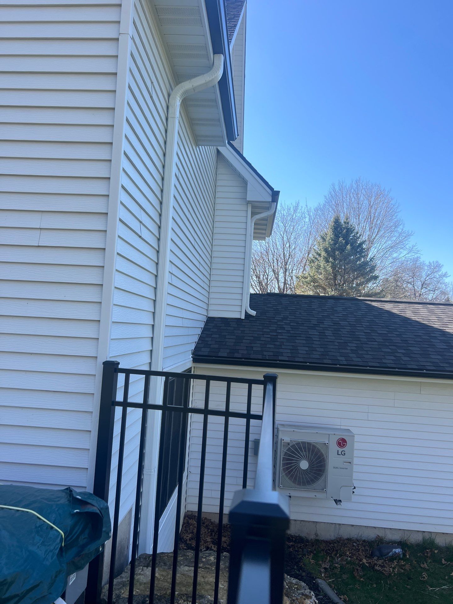 Exterior Repaint by Grandview Painting