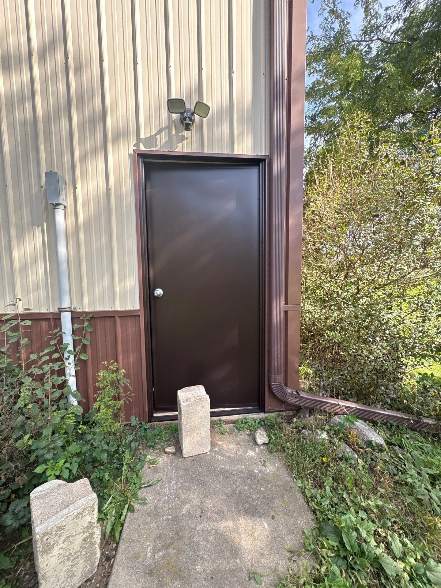 Exterior Painting for Residential Foundation and Metal Shop in Humboldt by Select Painting, Coatings & Garage Cabinets