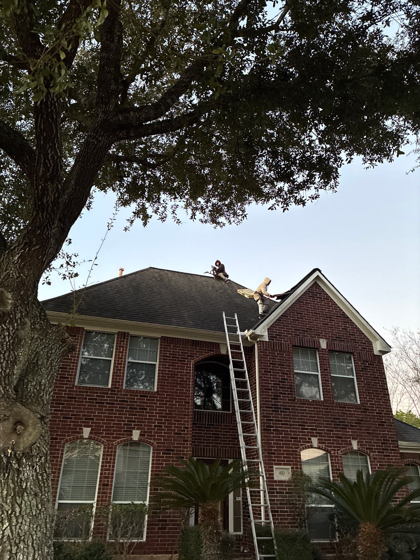 Roof Replacement in The Forest of Friendswood, Friendswood TX by Roof Repair Company