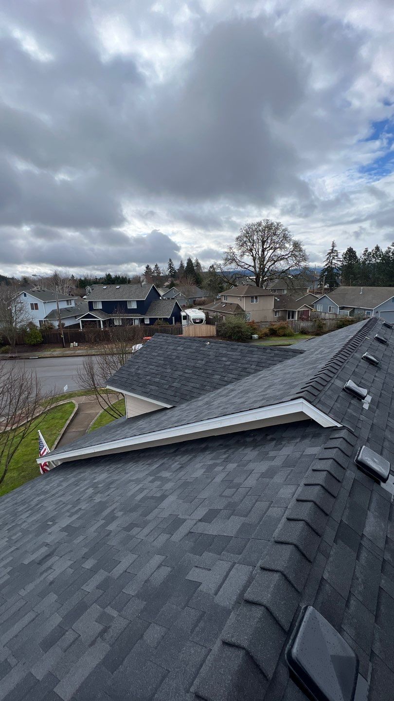 Residential Remodel using Malarkey Highlander by Orezona Building & Roofing Company, Inc.