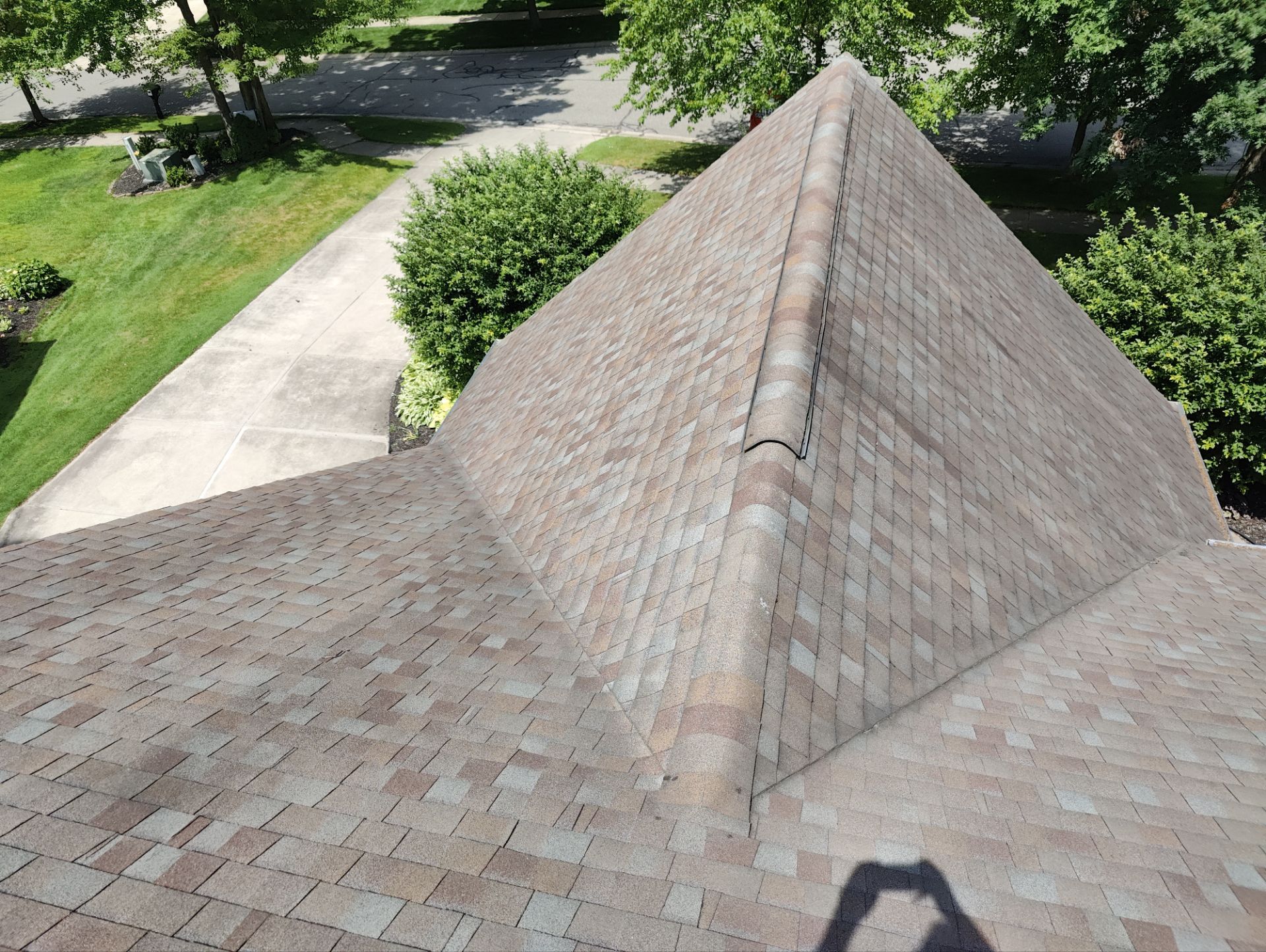 Roof Replacement using CertainTeed Landmark Max Def Shenandoah by 180 Contractors