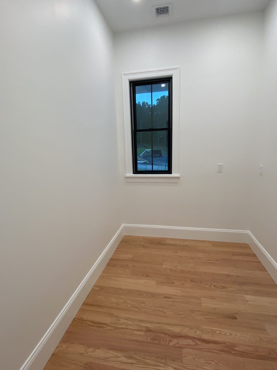 Interior Painting using Snowbound White  by EXCELLENCE | CARTO