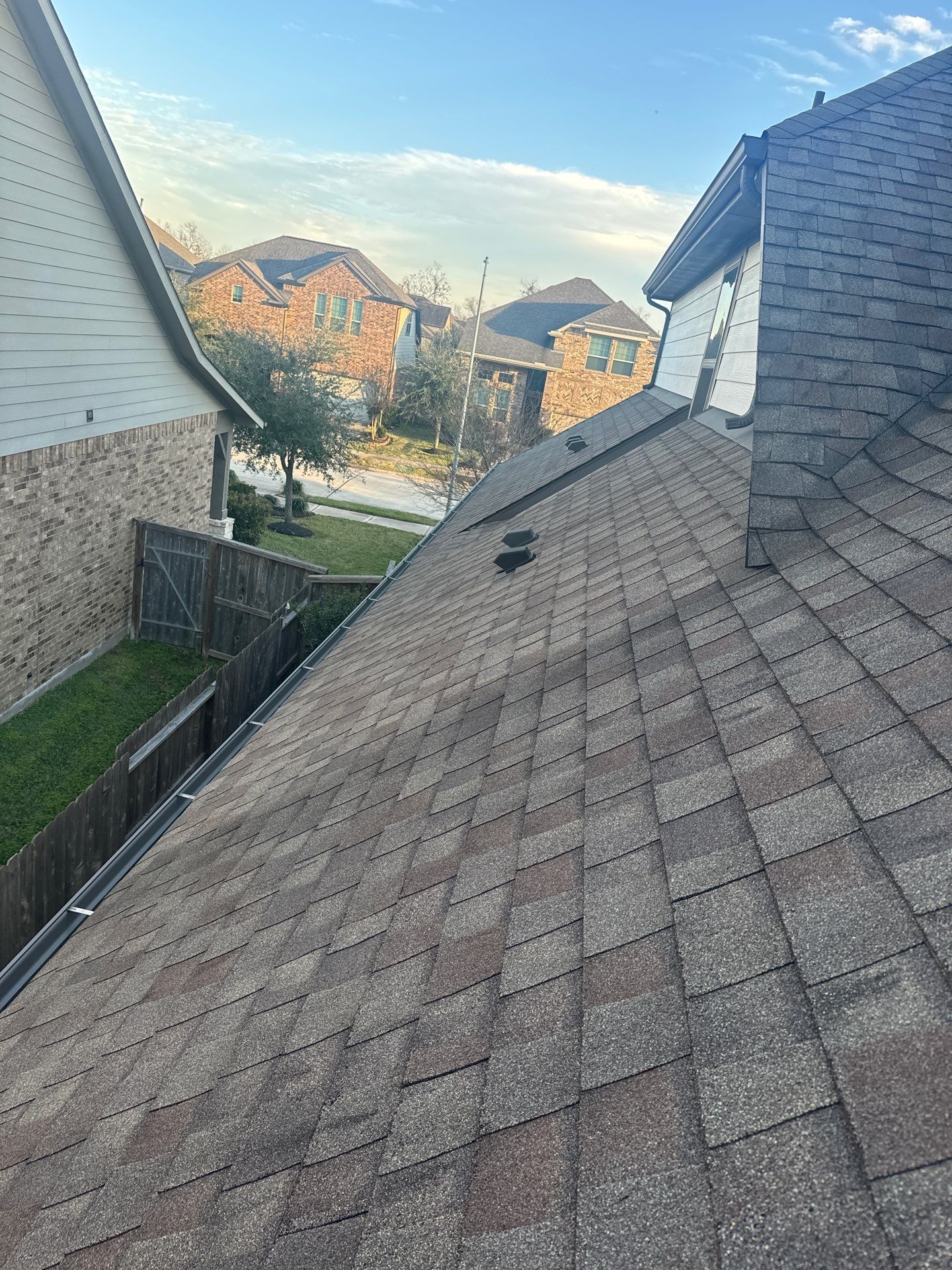 Roof Repair Sienna by Roof Repair Services LLC