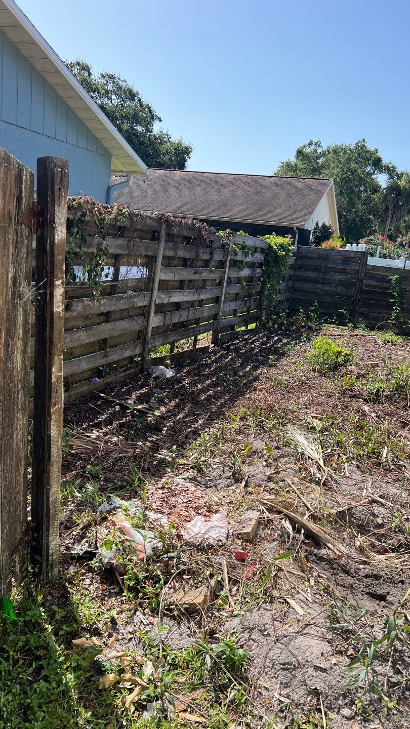 Bradenton, FL 6ft. Tall Board on Board Privacy Fence  by Asap fence and gates, LLC