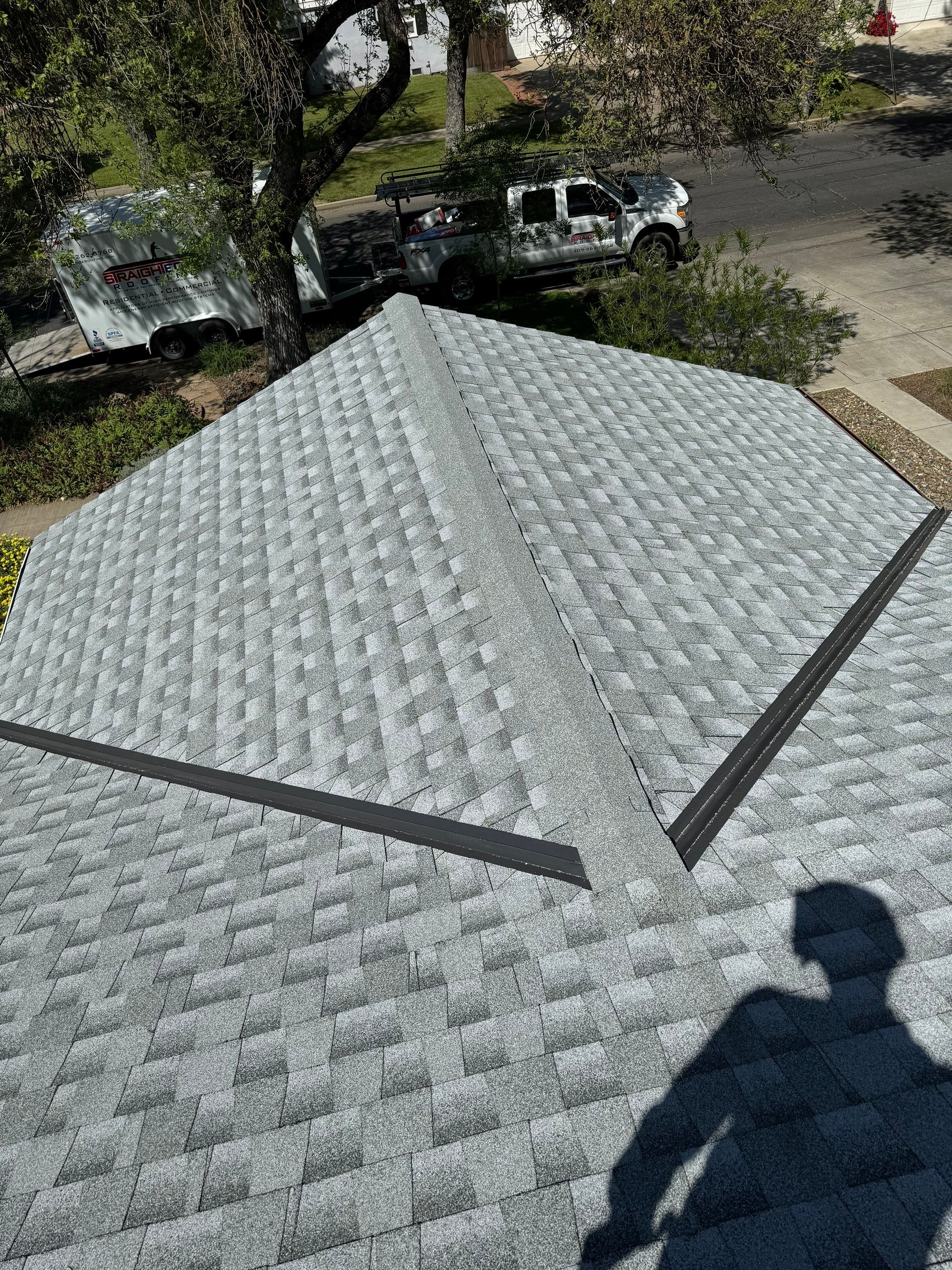 GAF Timberline HDZ-RS shingle project by Straight Edge Roofing Inc
