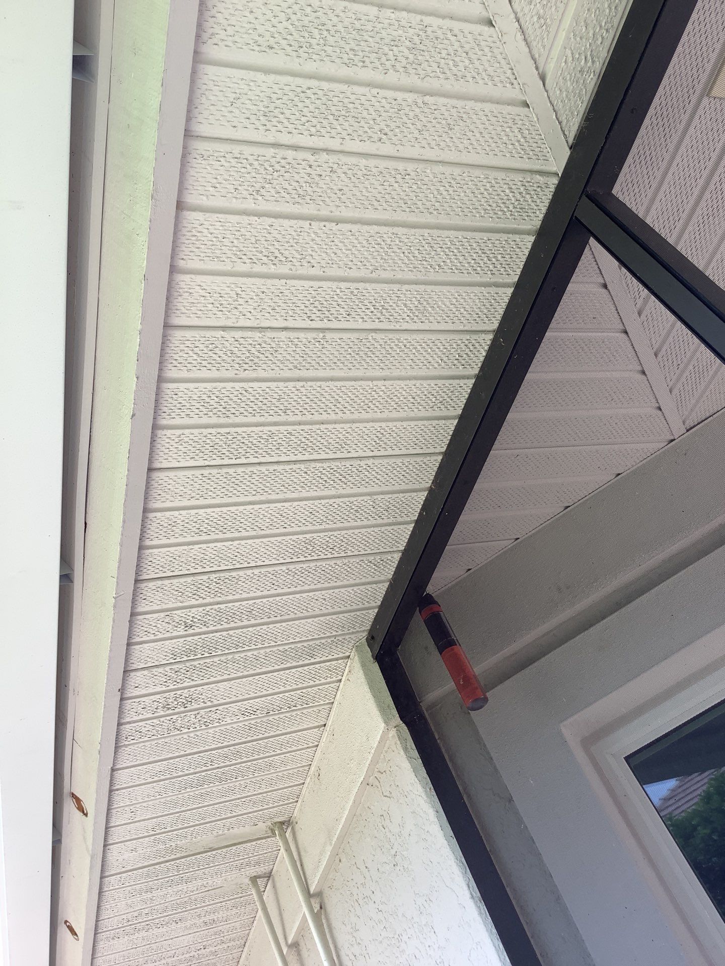 Seamless Gutters for Modern Homes in Sarasota FL by Gutter Professors