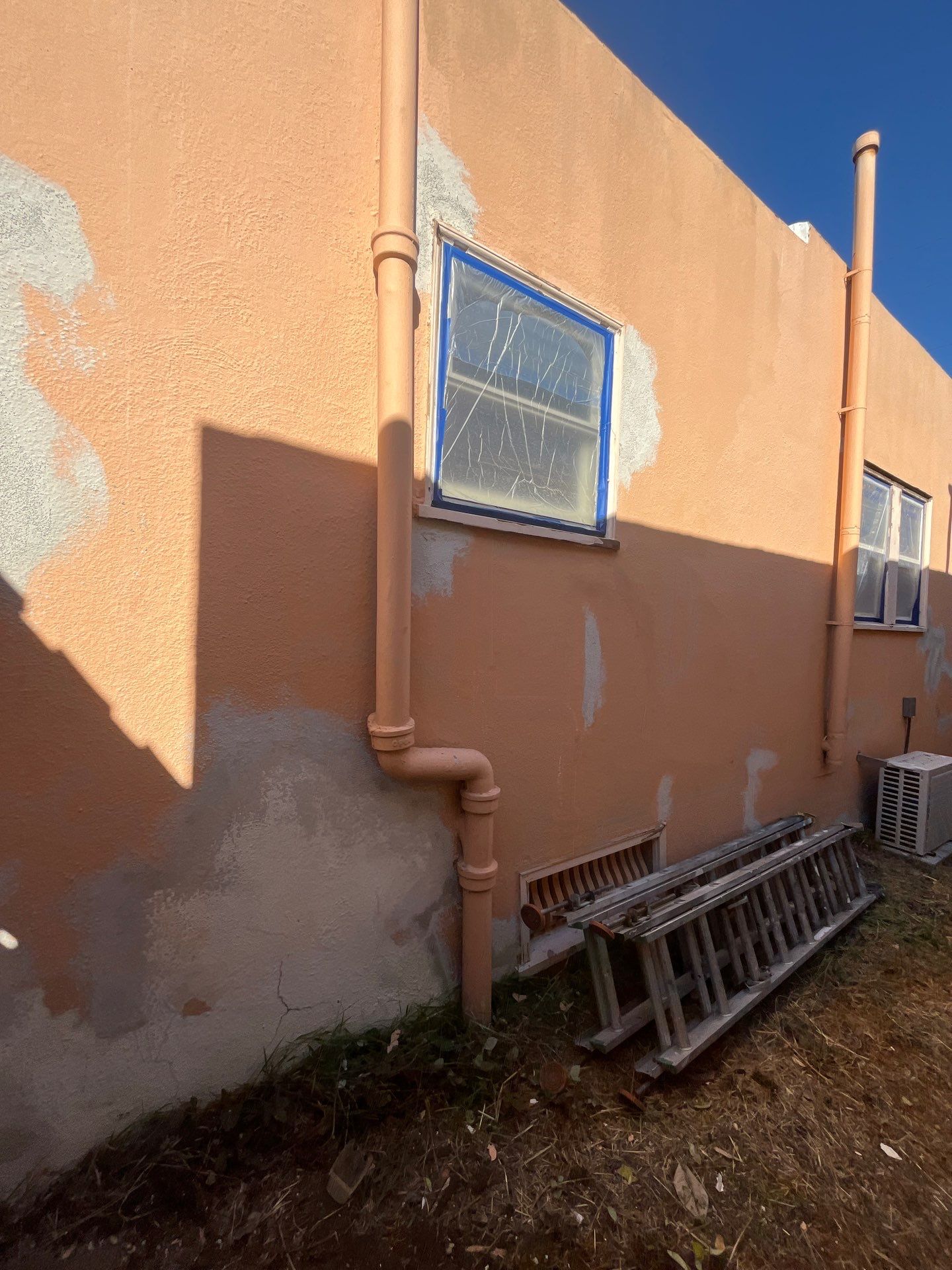 Project in Oakland by Herrera’s Bay Area Painting inc.