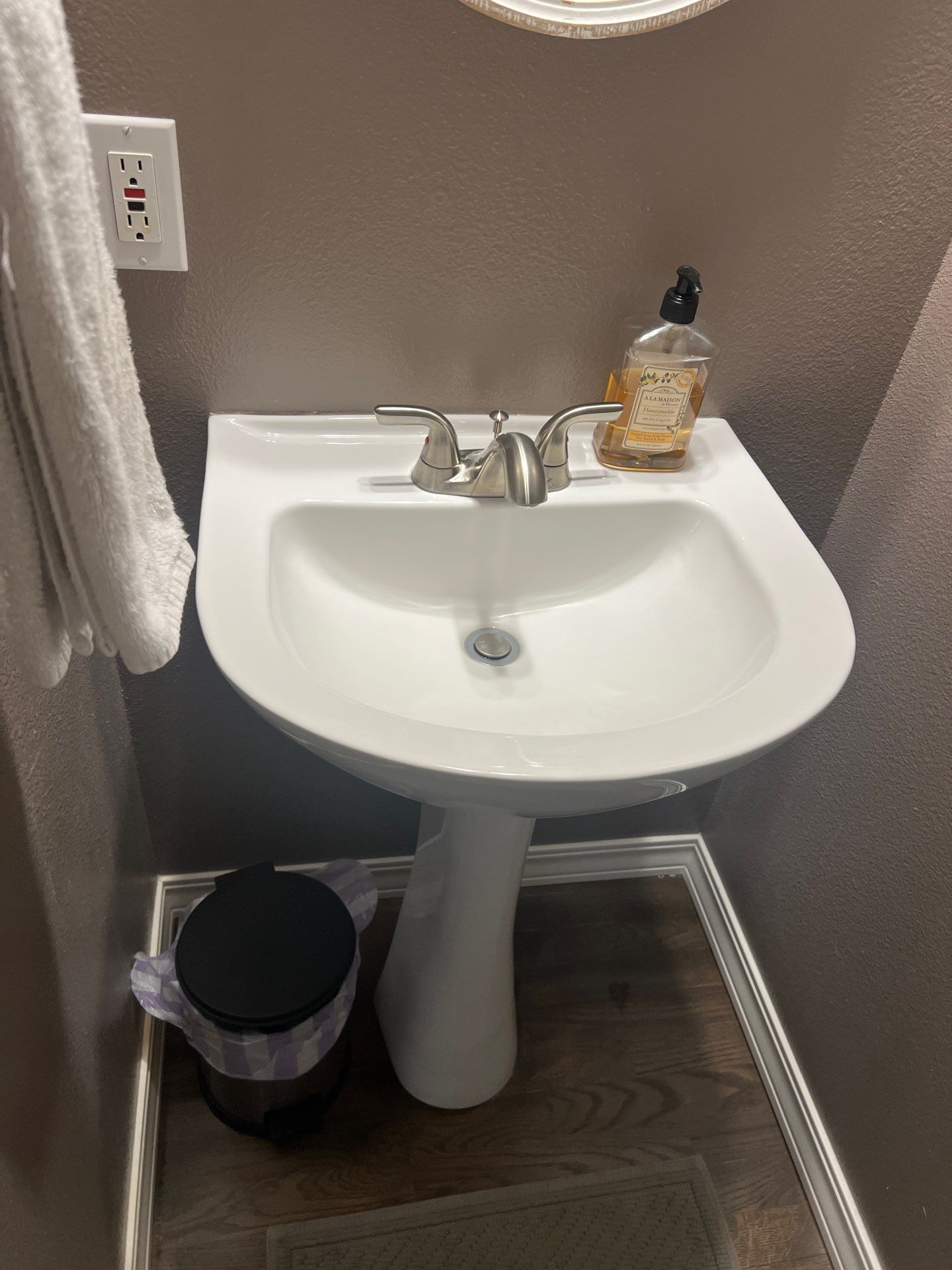 House cleaner Project in Tigard by Cloud 9 Professional Cleaning Services