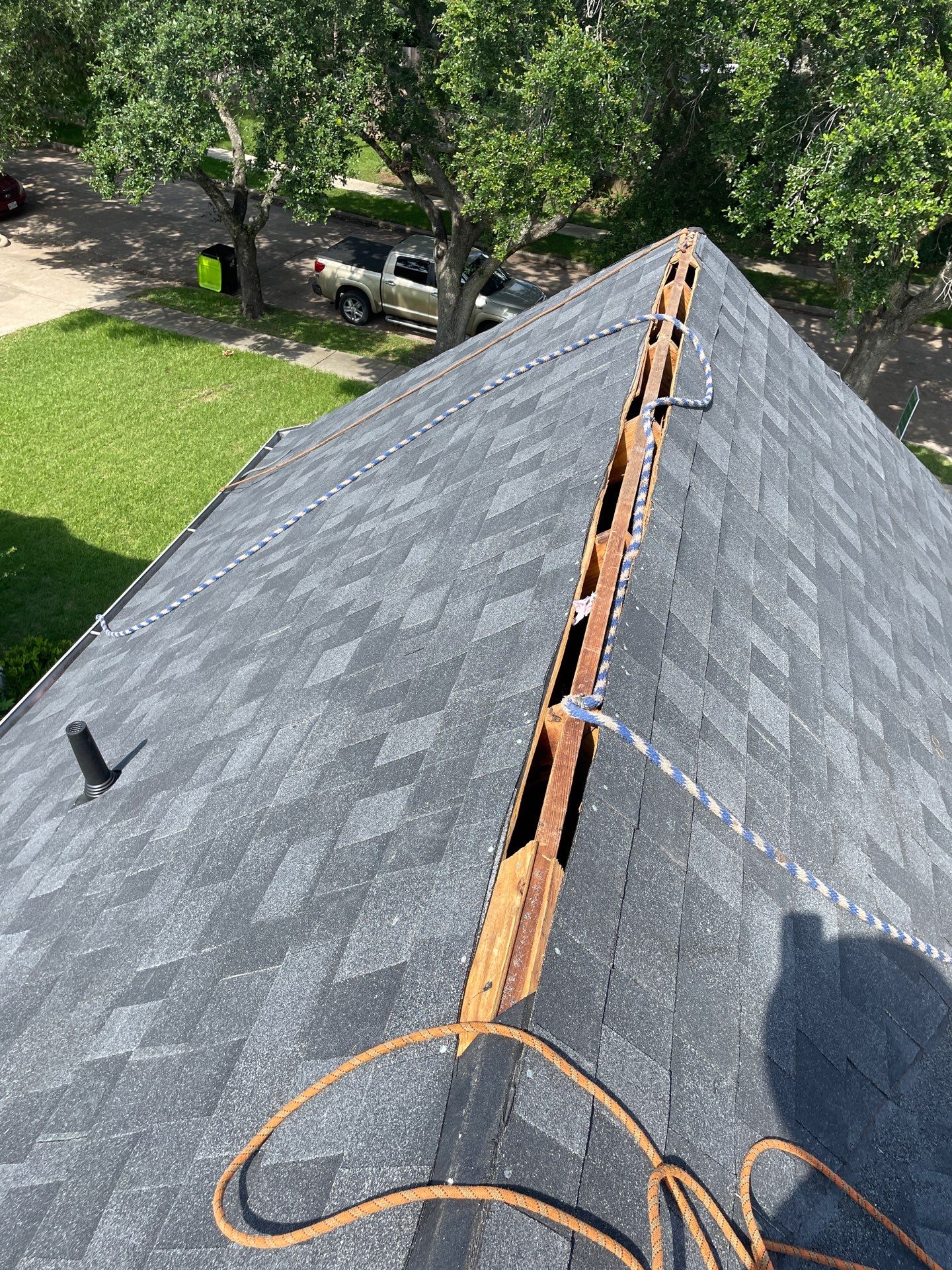 Residential Roofing Installation using Owen's Corning Duration (Lifetime) Shingles by Roof Repair Company
