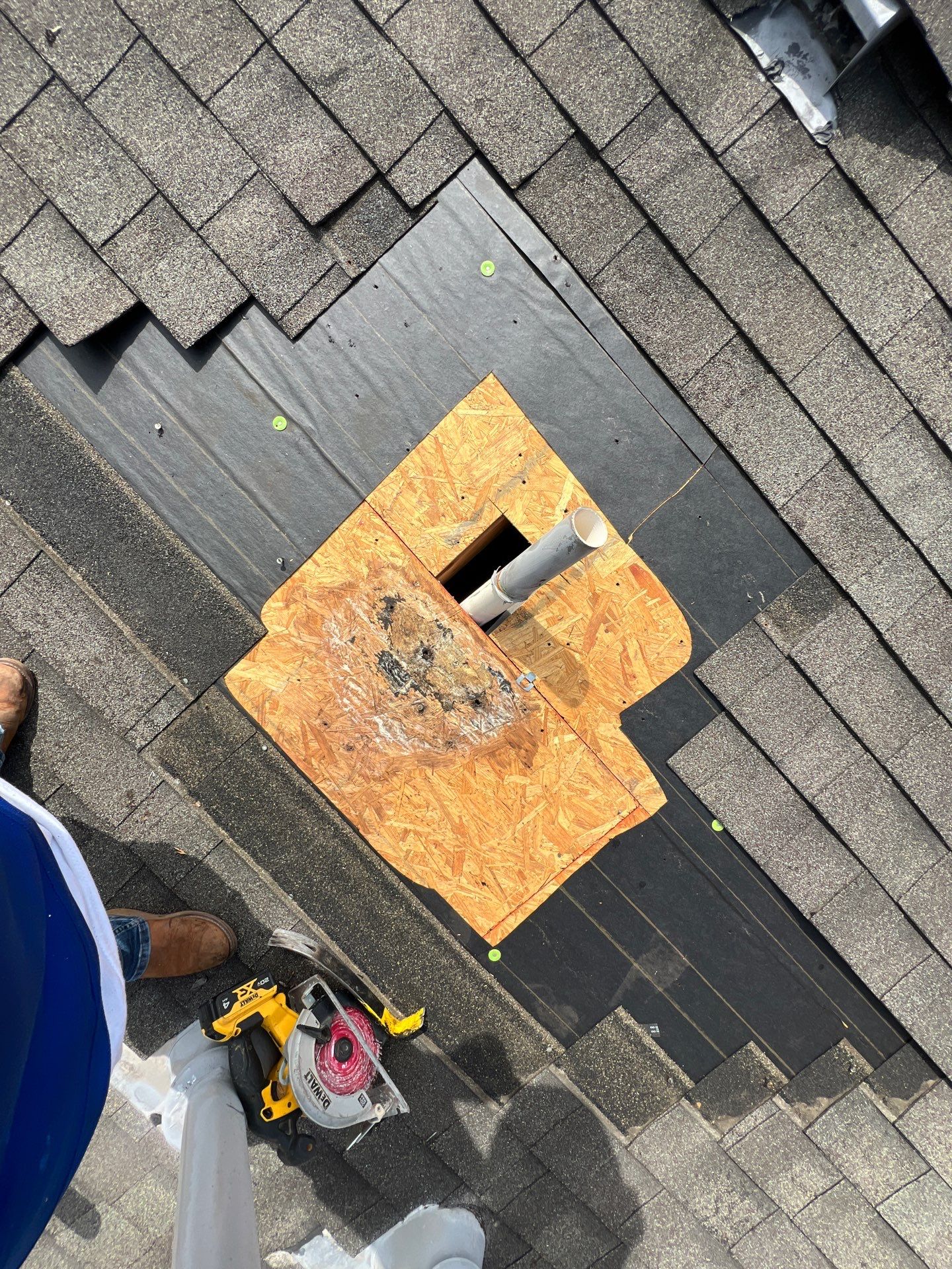 Hail Damage using Owen's Corning Duration (Lifetime) Shingles by Roof Repair Company