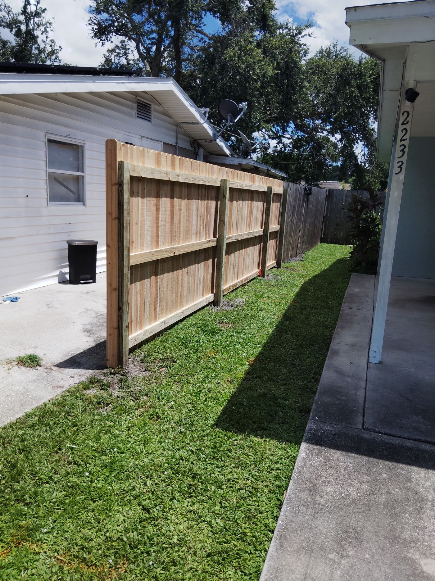 2233 Amanda Dr  by H&Y Fence