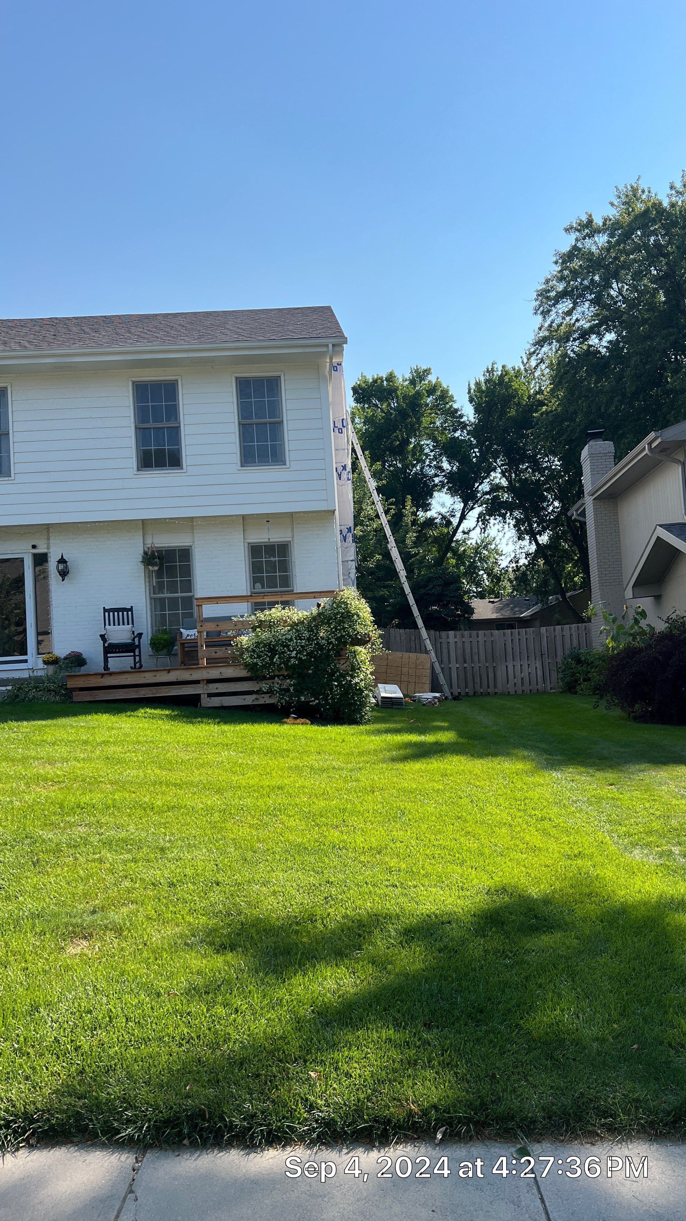 Siding Repair by Crows Roofing
