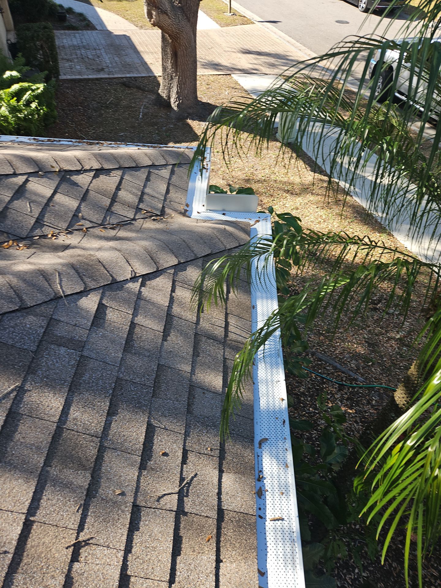 Seamless Aluminum Gutter Installation using 6 Inch Seamless Gutters in Sarasota FL by Gutter Professors