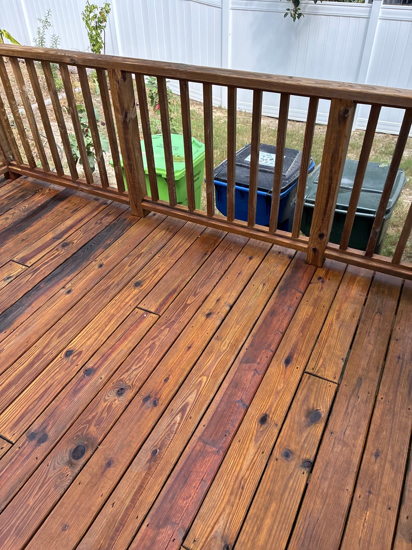 Deck using Wood Sealant by DuraSeal