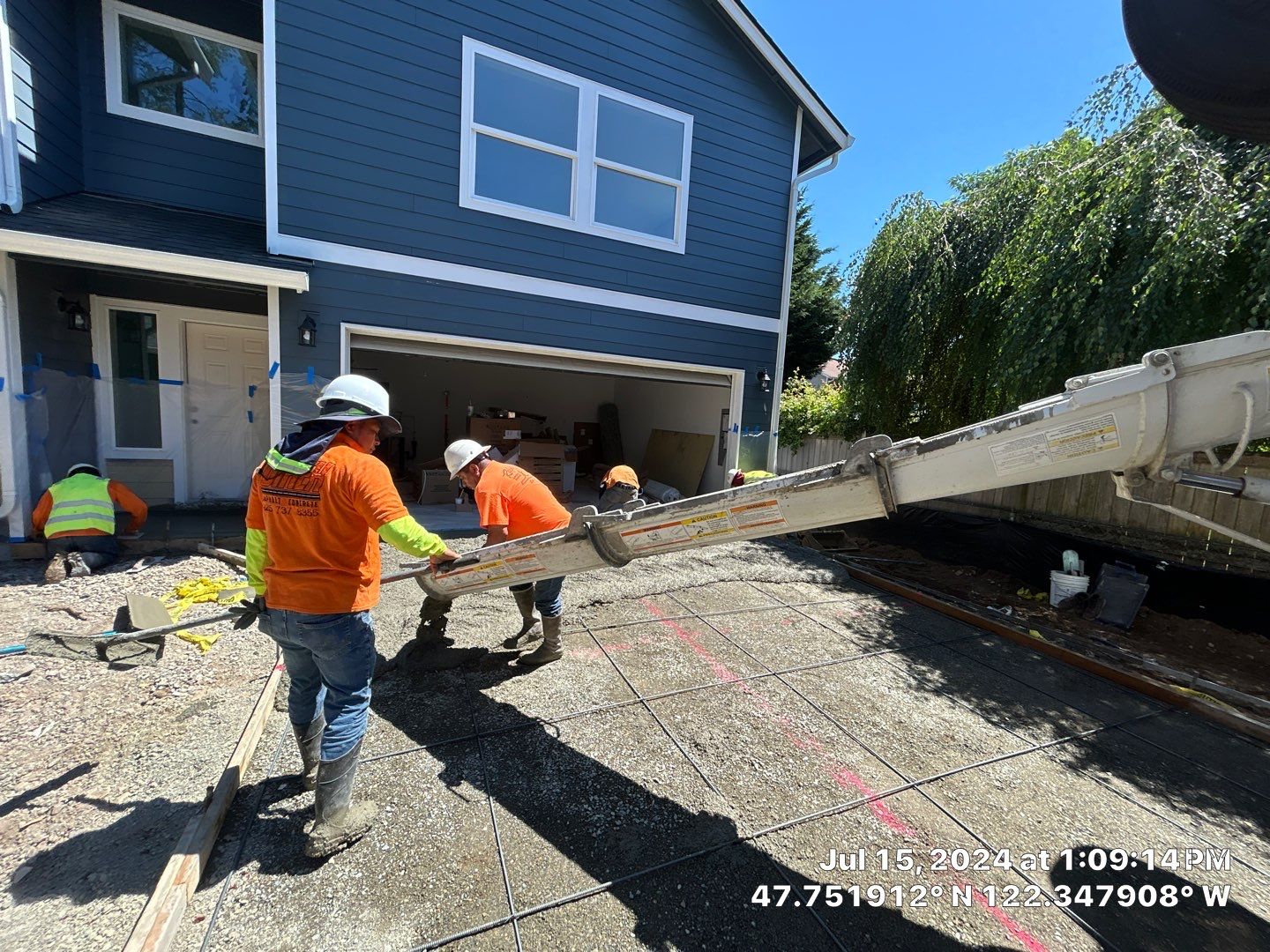 Grant | Concrete Driveway  by Jireh Asphalt & Concrete Inc 