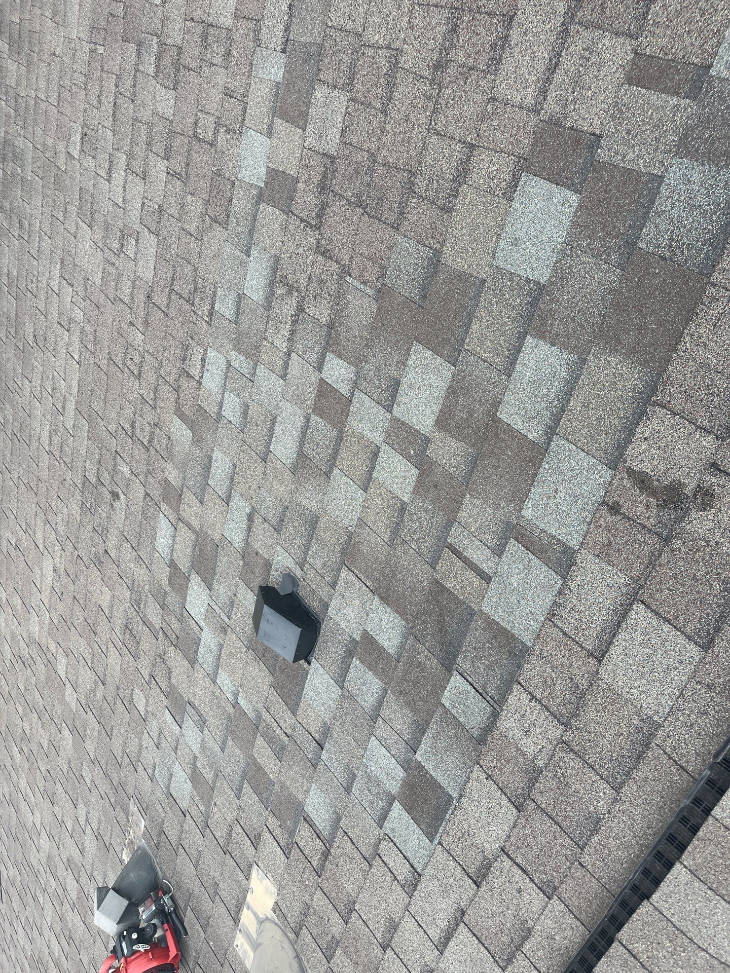 Hail Damage using Owen's Corning Duration (Lifetime) Shingles by Roof Repair Company
