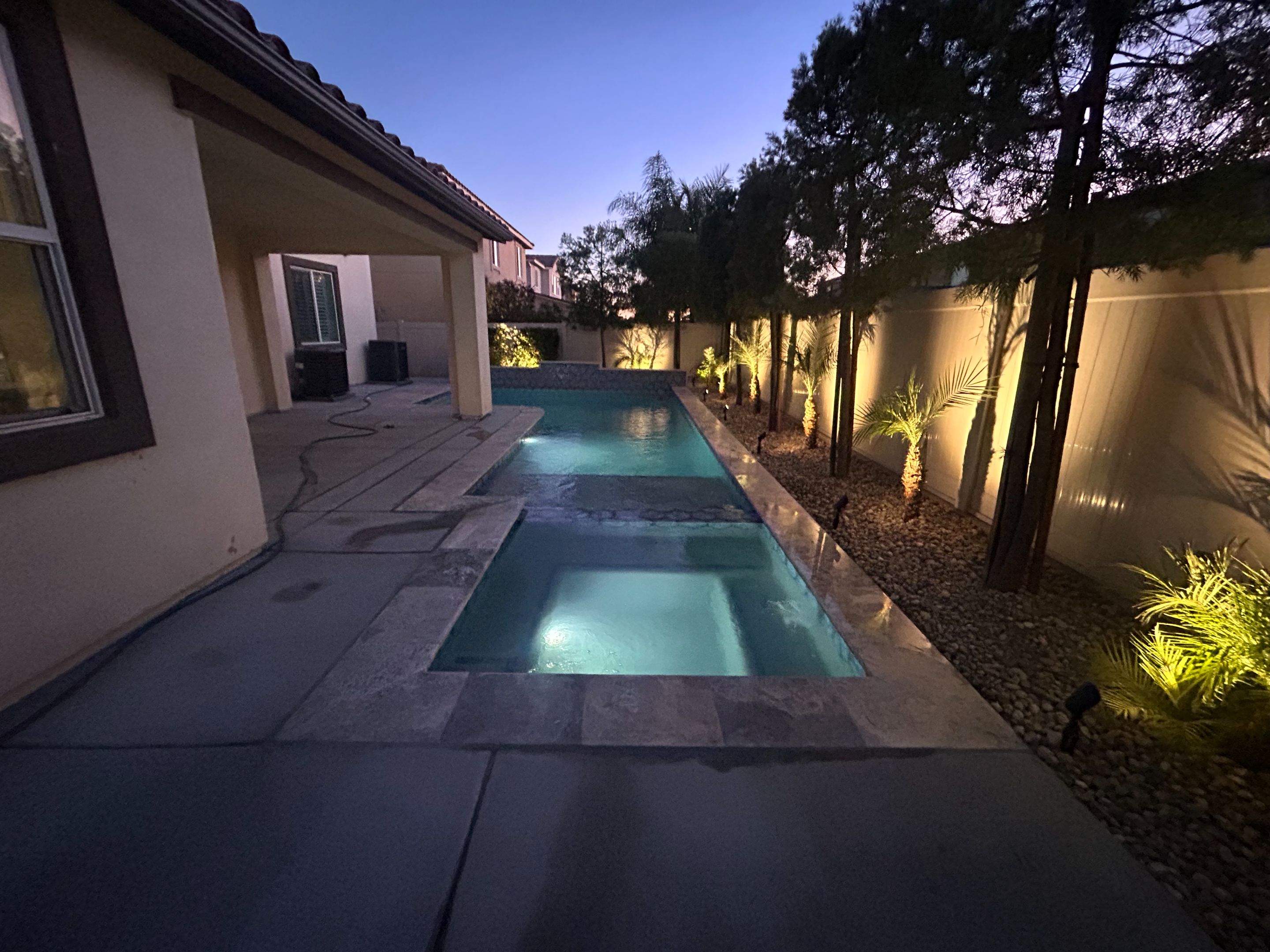 Pool and spa in a tight yard by Premier Pools and Spas Temecula
