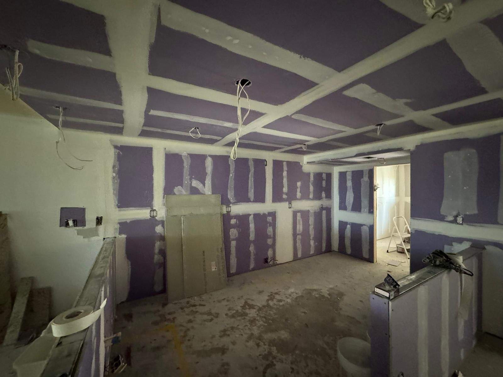 REMODELING ATRIUM SANIBEL by TTS Remodeling corp & Genesis Restauration