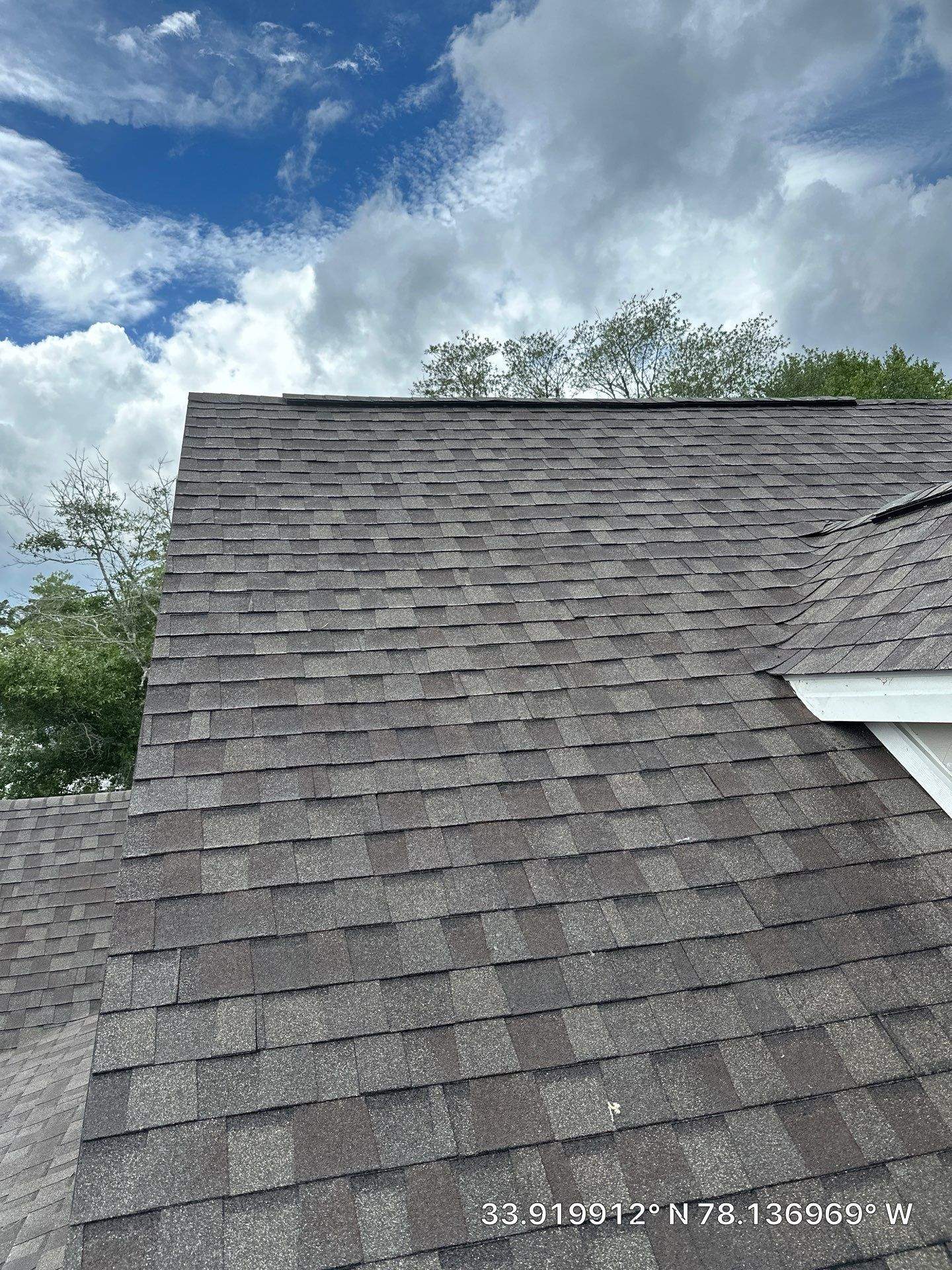 CertainTeed Landmark Weatheredwood Roof Replacement by RGR Construction and Roofing, LLC