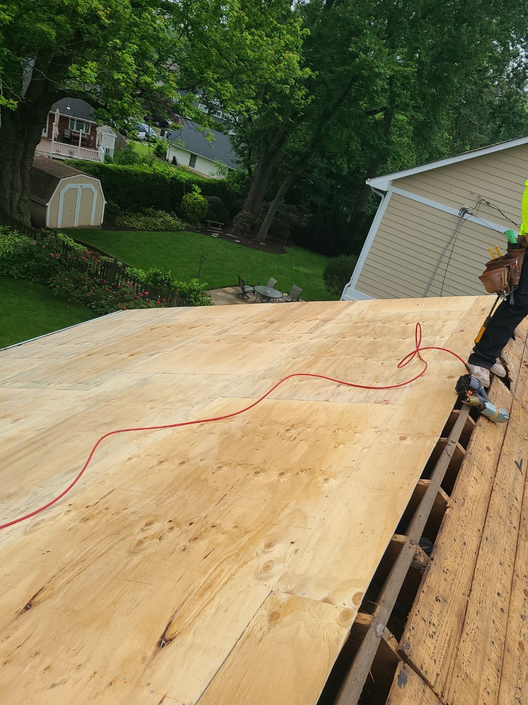 Arlington: CertainTeed Landmark Pro Designer Shingles in Max Def Pewter by RM Banning, Inc.