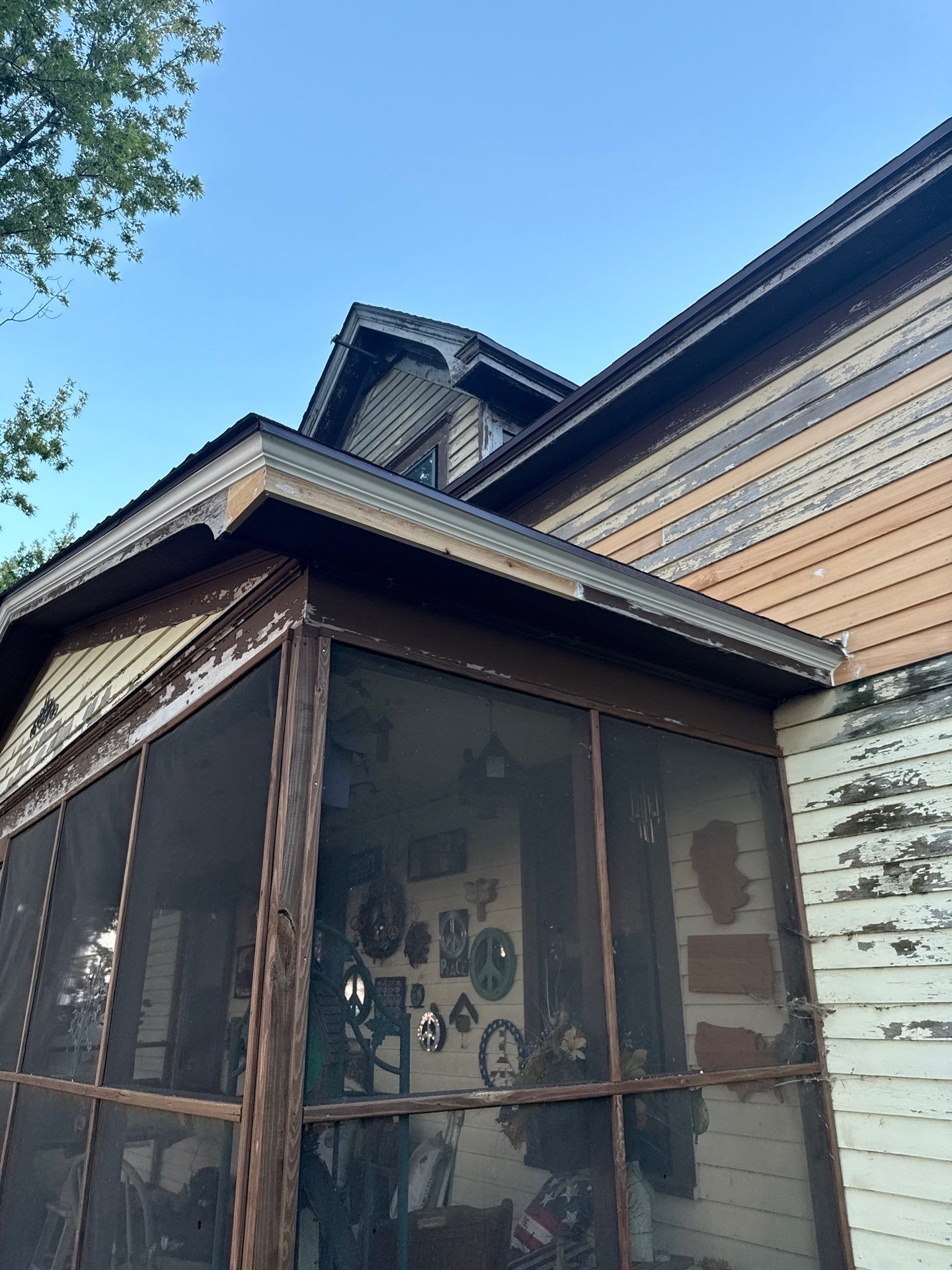 Comprehensive Exterior Painting and Wood Siding Restoration in Burbank by Select Painting, Coatings & Garage Cabinets