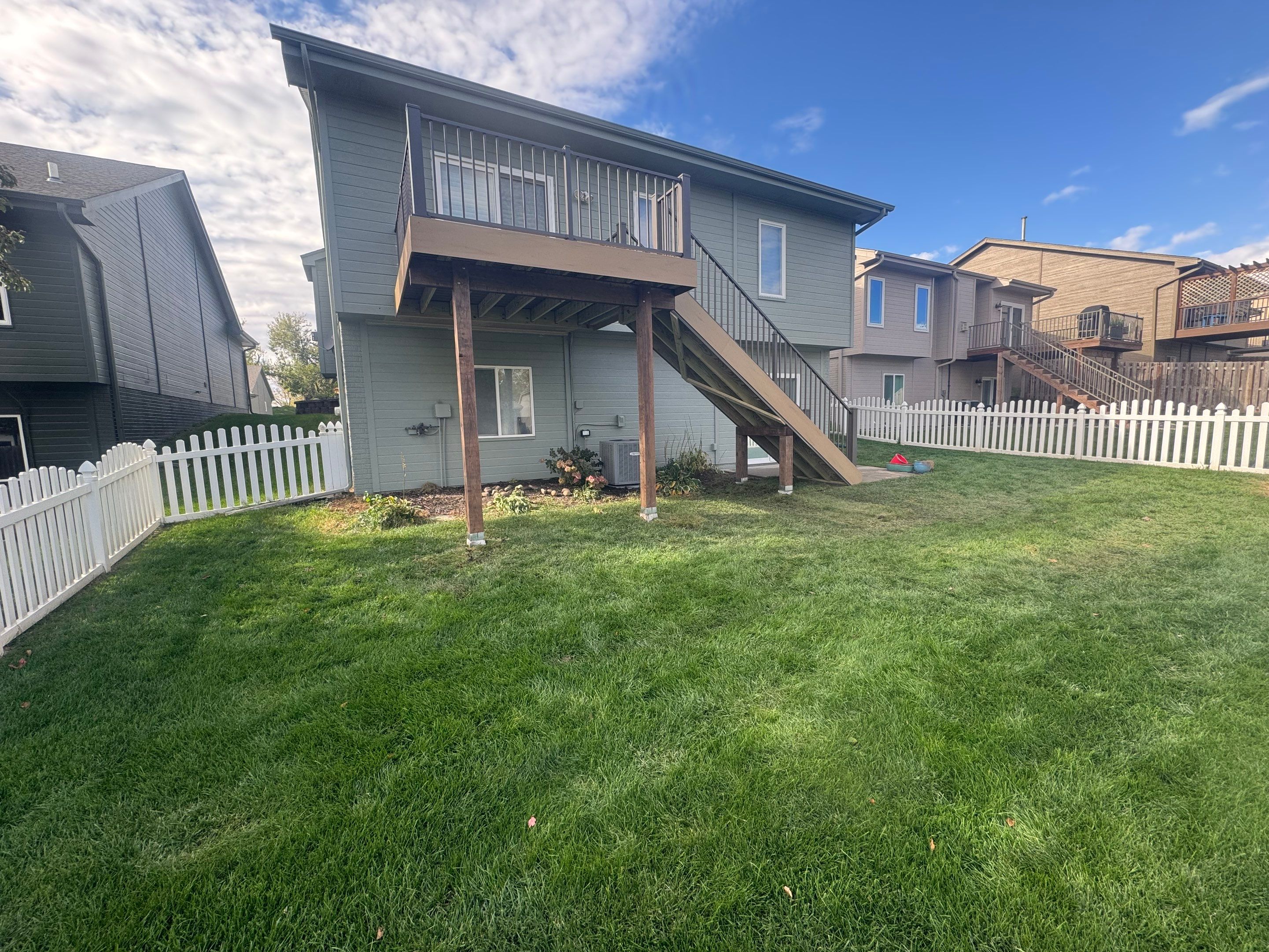 Timber tech decking with westbury railing by EAGLE EYE ENTERPRISES