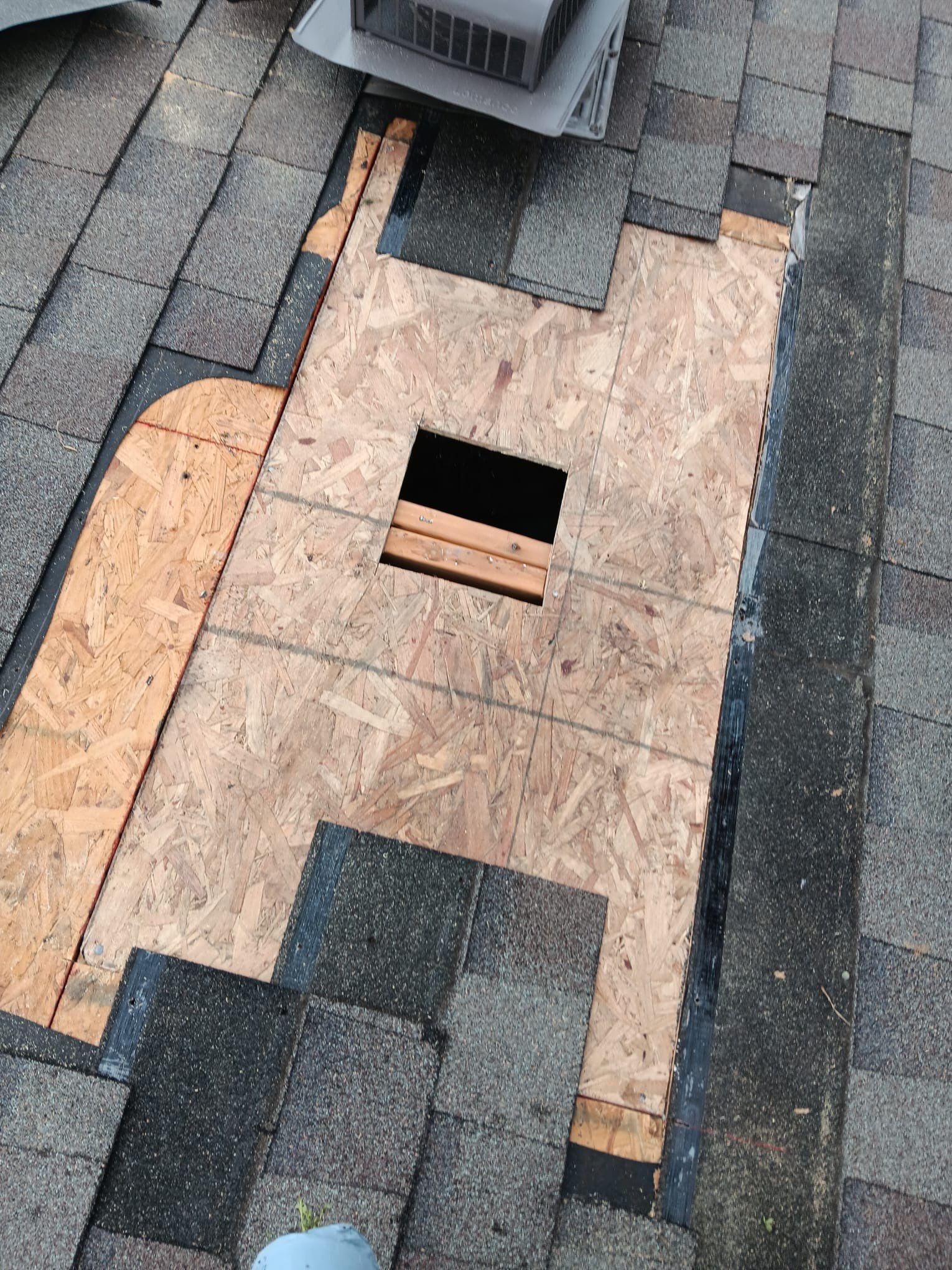 Hail Damage using Owen's Corning Duration (Lifetime) Shingles by Roof Repair Company
