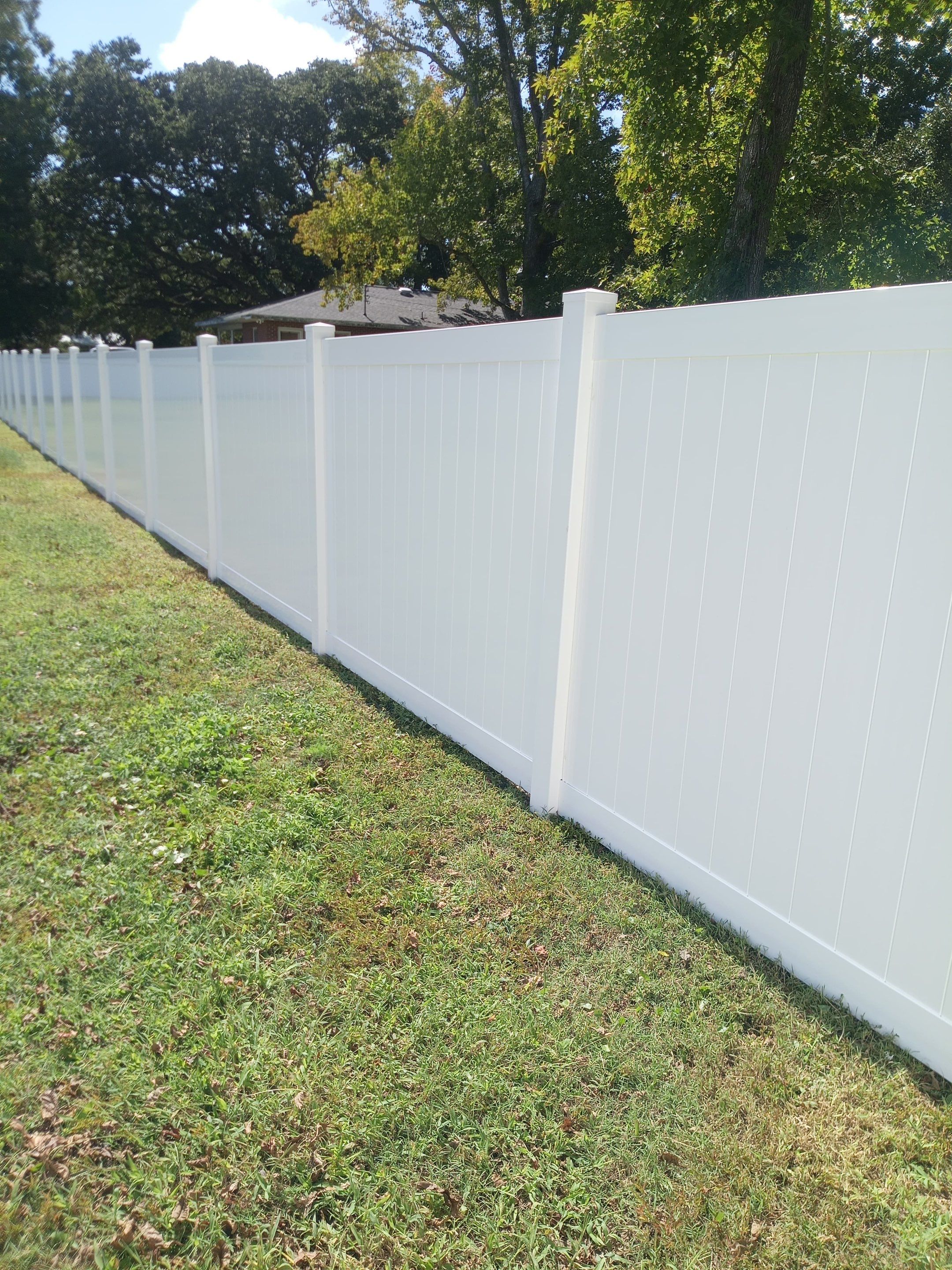 Hamilton Vinyl Privacy Project in Beaufort by Superior Fence and Rail