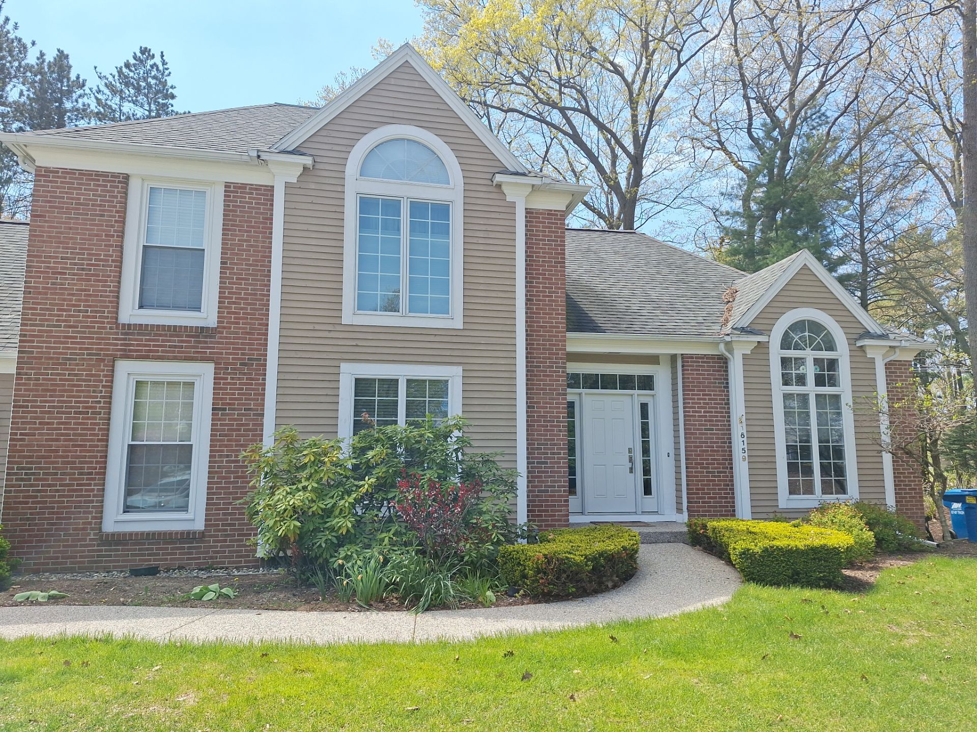Exterior House Painting in Spring Lake, MI by Gordon Painting