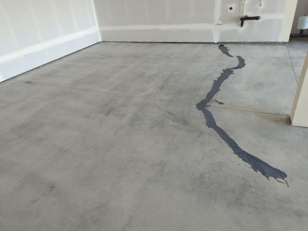 Garage Transformation using Nightfall and the Penntek Evolution System by Croc Coatings, LLC