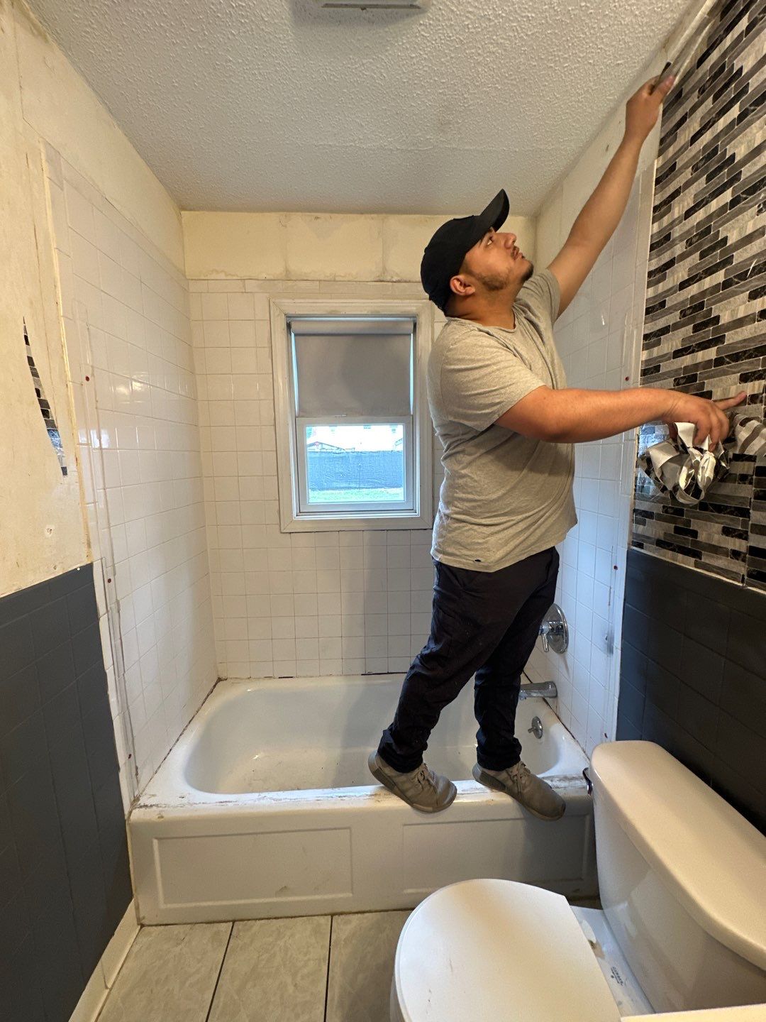 Tub Replacement in Springfield, MA by Yankee Home Improvement