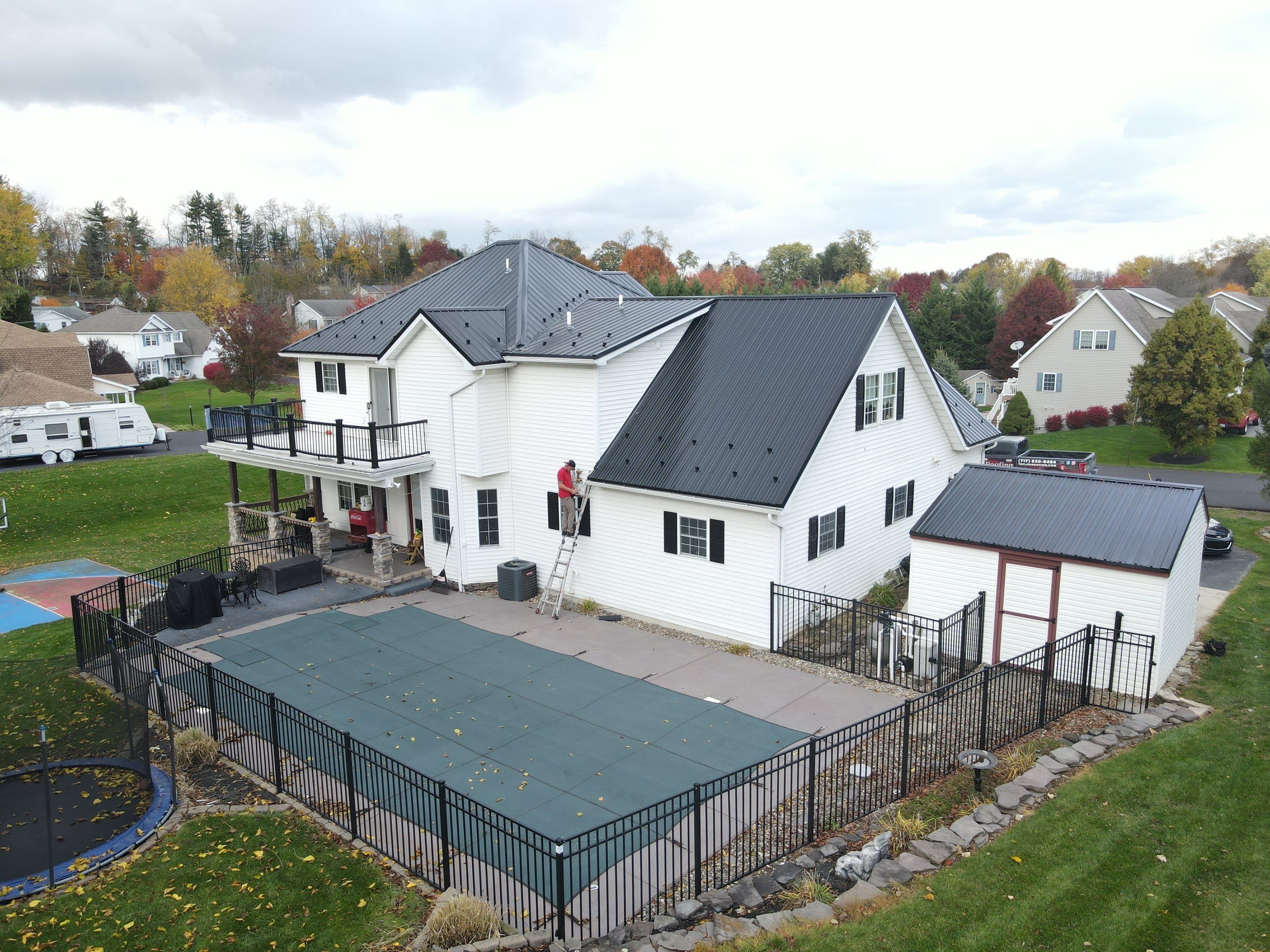 Everlast Azm Black by Teflon Roofing