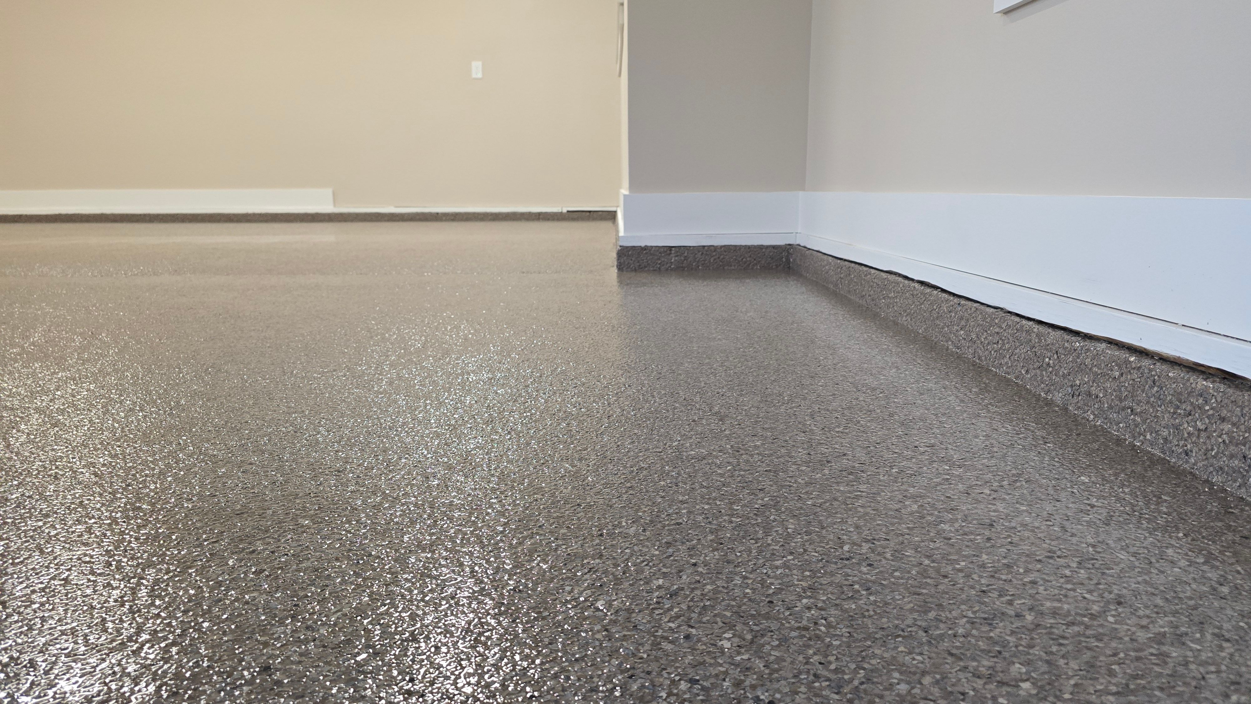 Garage using Obsidian by Elite Floor Solutions