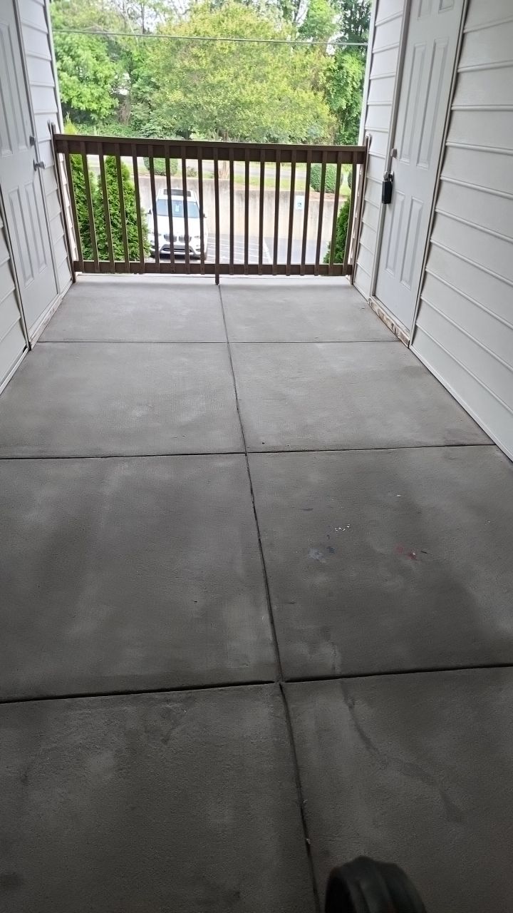 Appartment cleaning by Power Wash Masters LLC