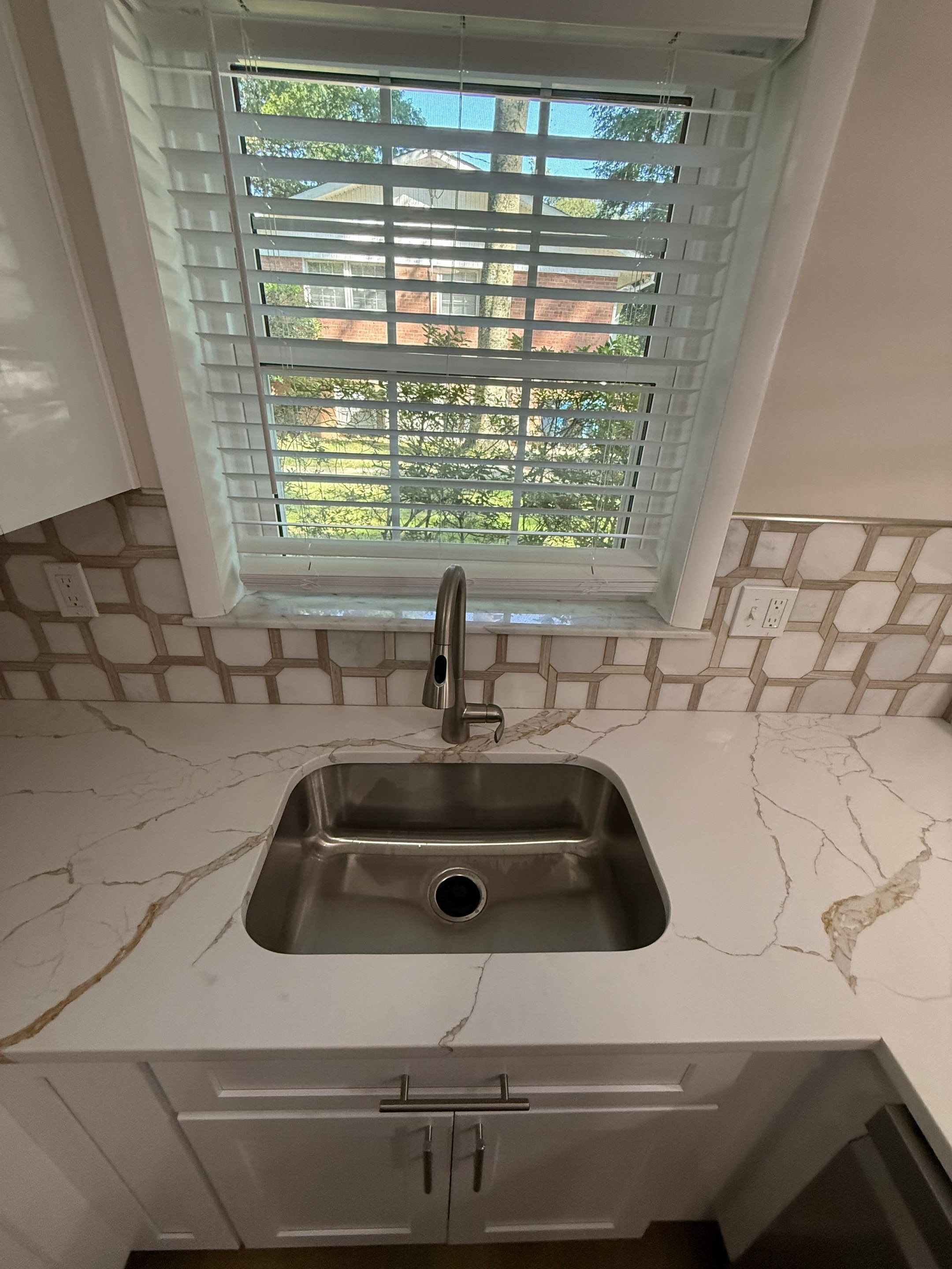 kitchenette and full bathroom  by Jesus Master Handyman LLC 