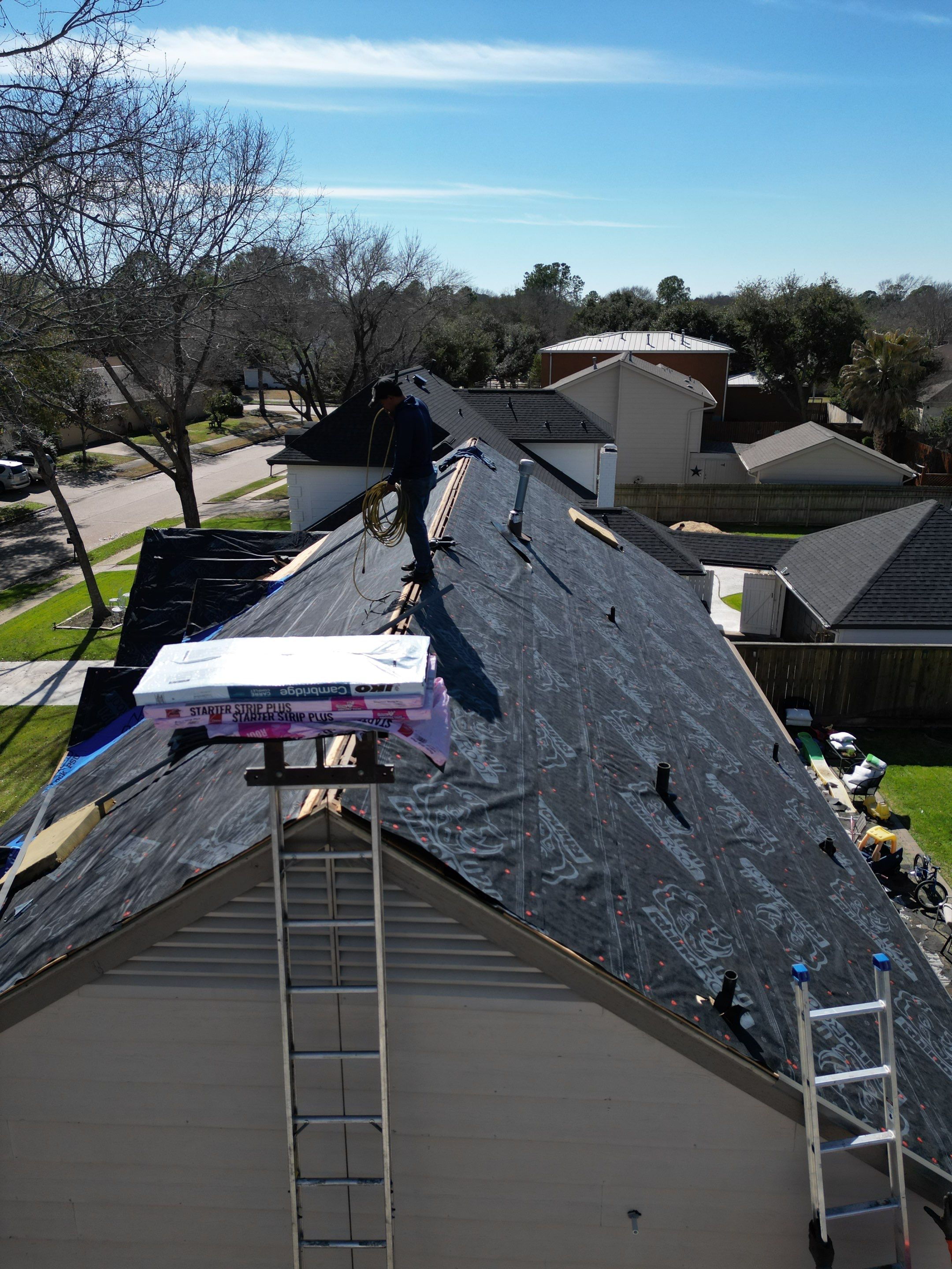 IKO Cambridge Weathered Wood by HHH Roofing & Construction