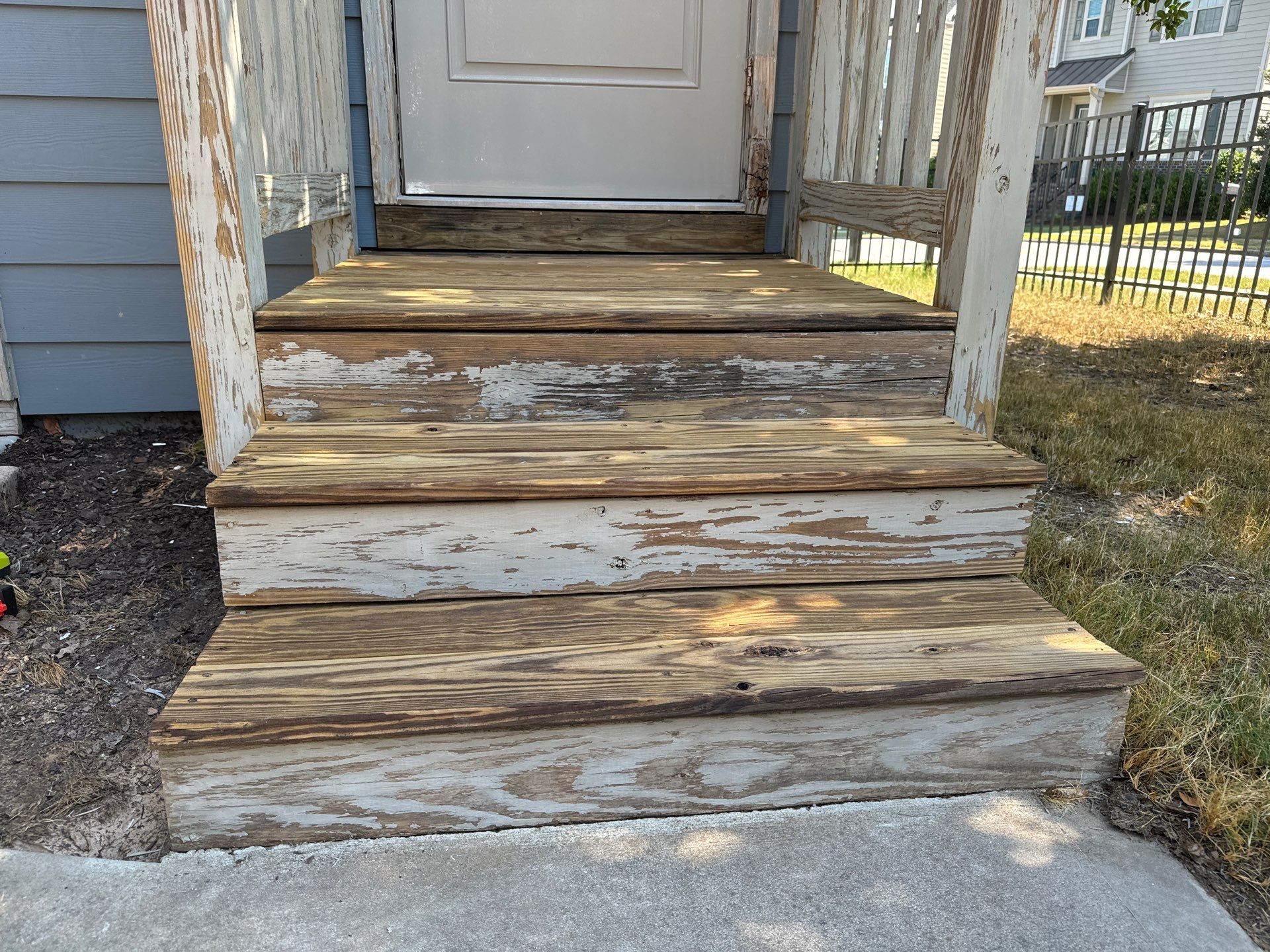 Weathered Deck using Wood Sealant by DuraSeal