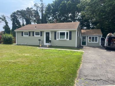 Siding Installation using Clapboard Monogram D4 Cypress