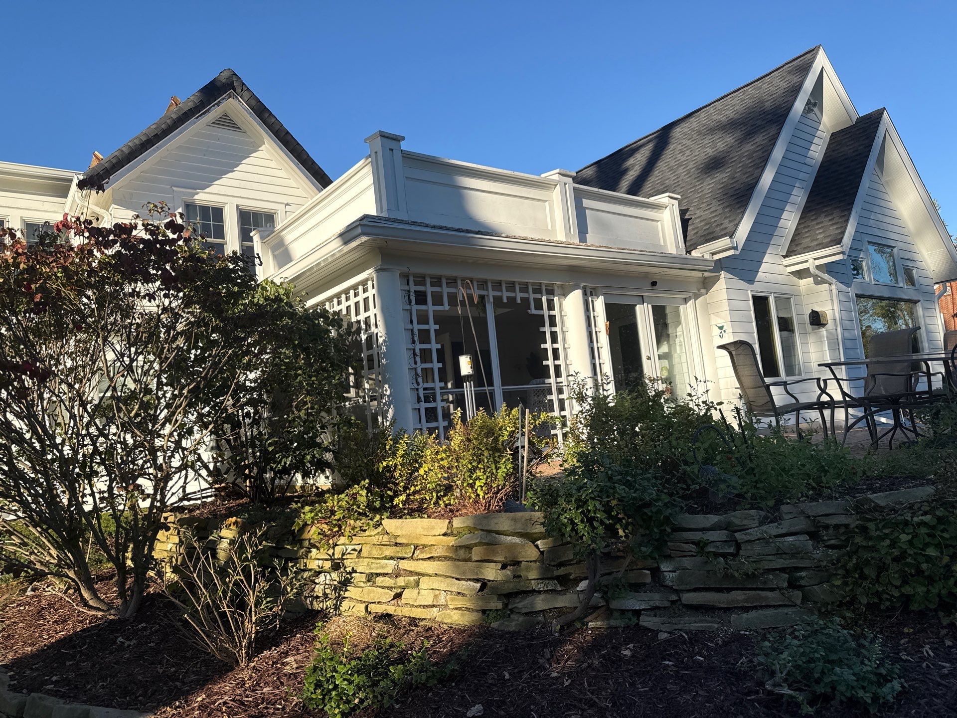 Project in Lansing by Sunrise Seamless