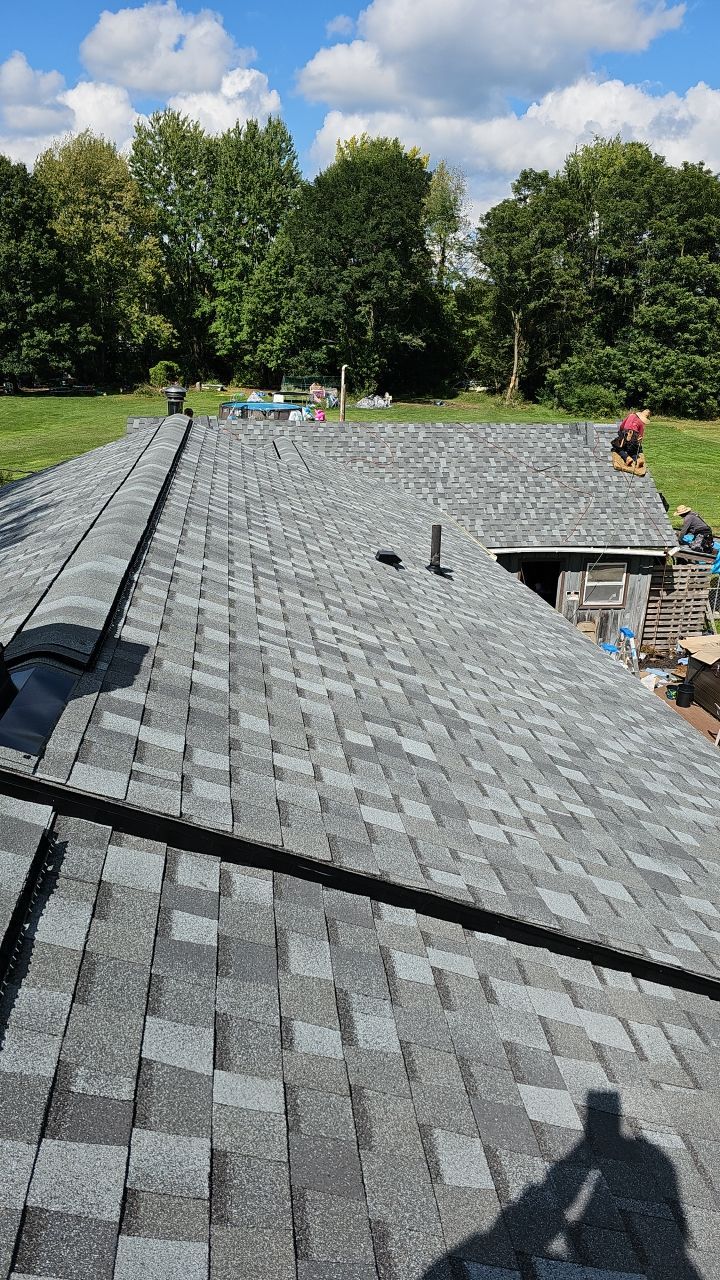 ATLAS PINNACLE: COASTAL GRANITE by Eagle Eye Roofing