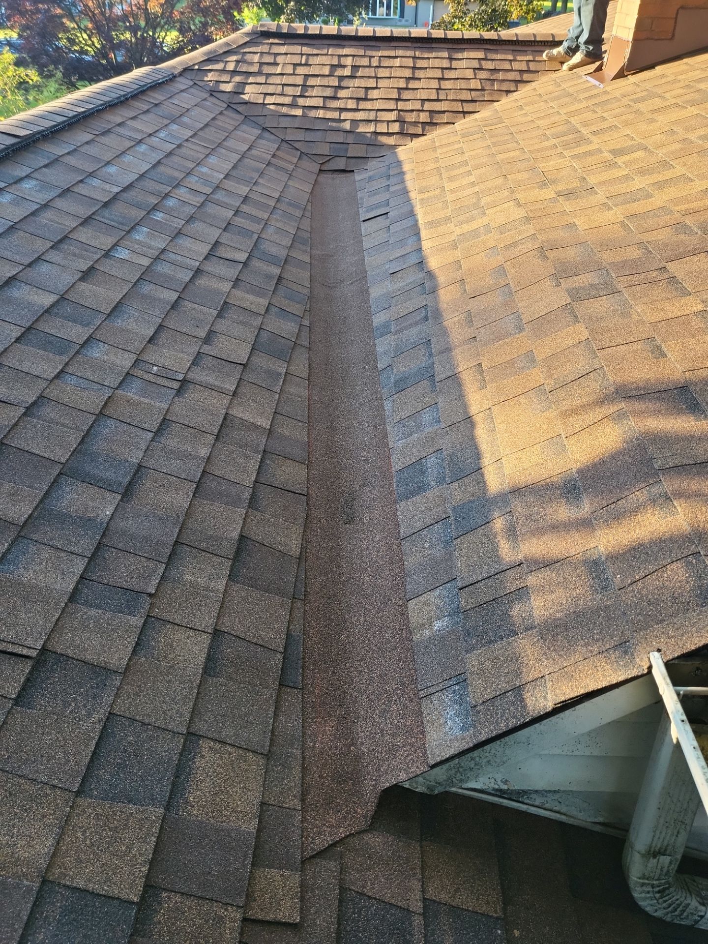 Atlas Pinnacle, Color, Burnt Hickory, Drip Edge, Color, Royal Brown by Eagle Eye Roofing