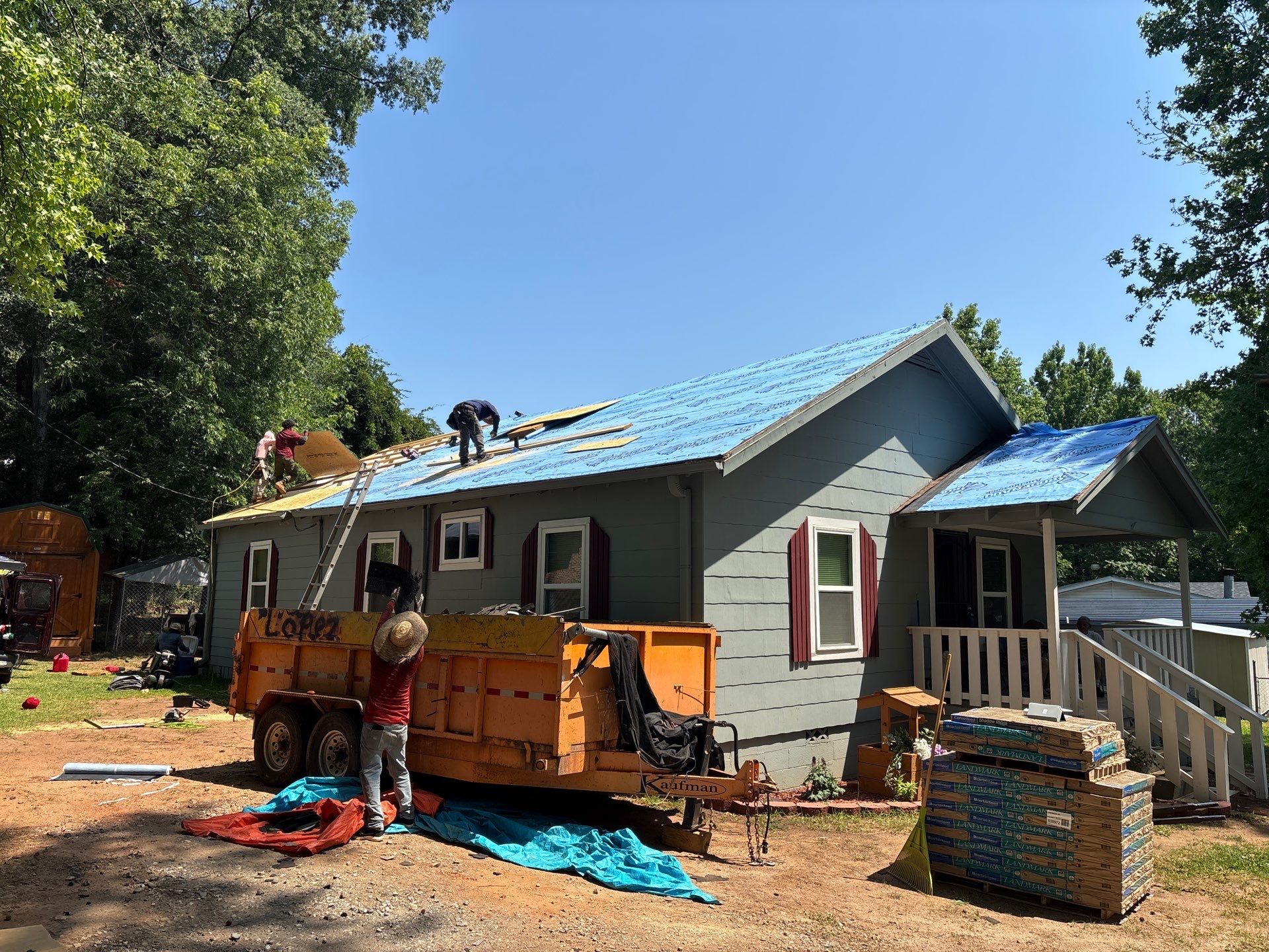 Residential Metal Roof Replacement and Installation in Anderson by Roofers LLC