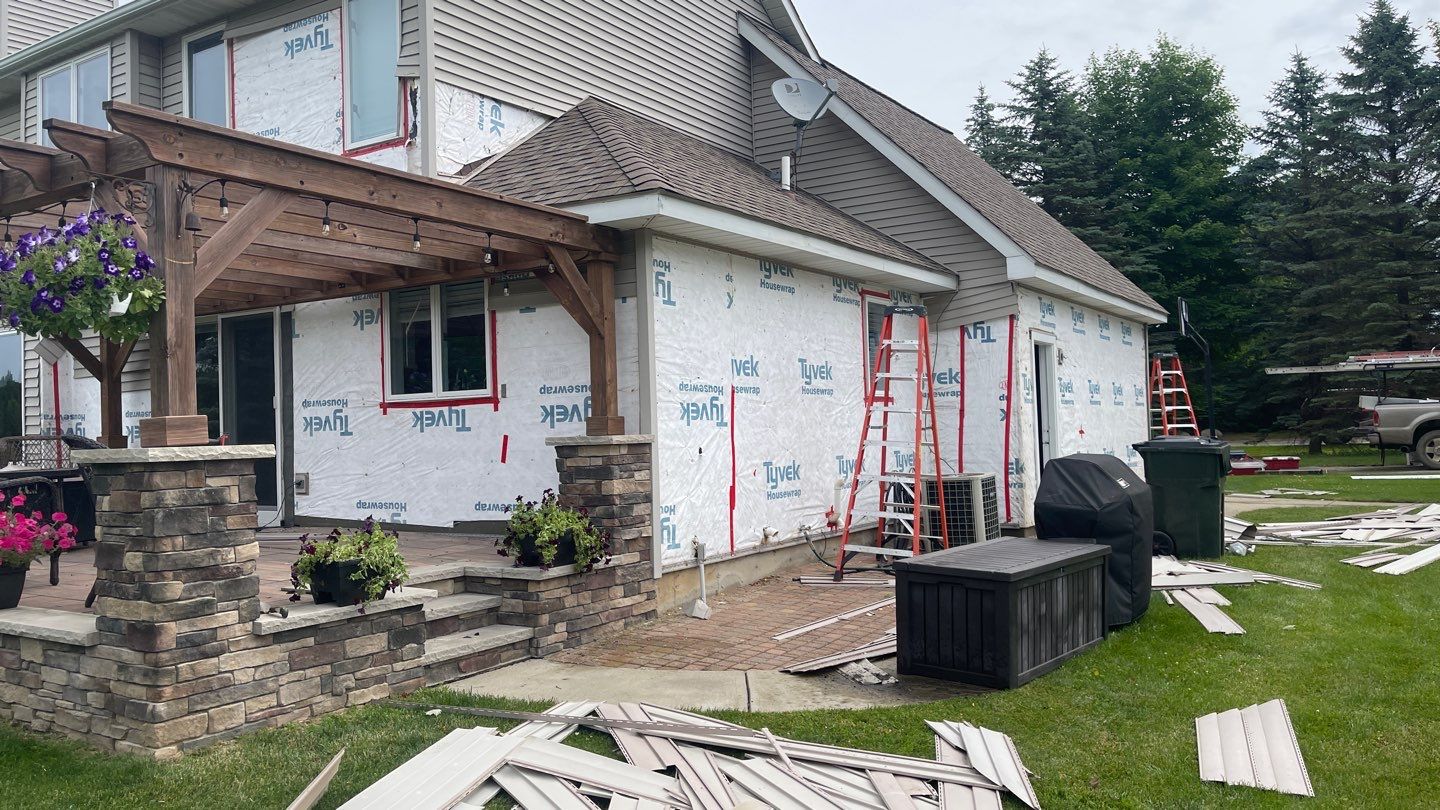 Siding Replacement using Certainteed Restoration Classic D4 by 180 Contractors