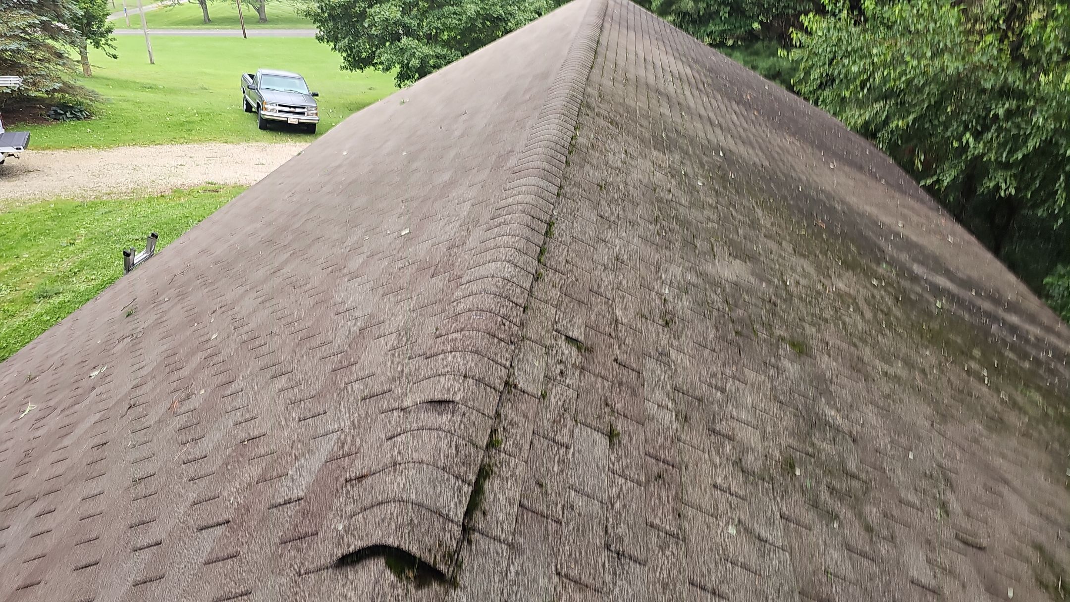 ATLAS PINNACLE COLOR: BLACK SHADOW by Eagle Eye Roofing